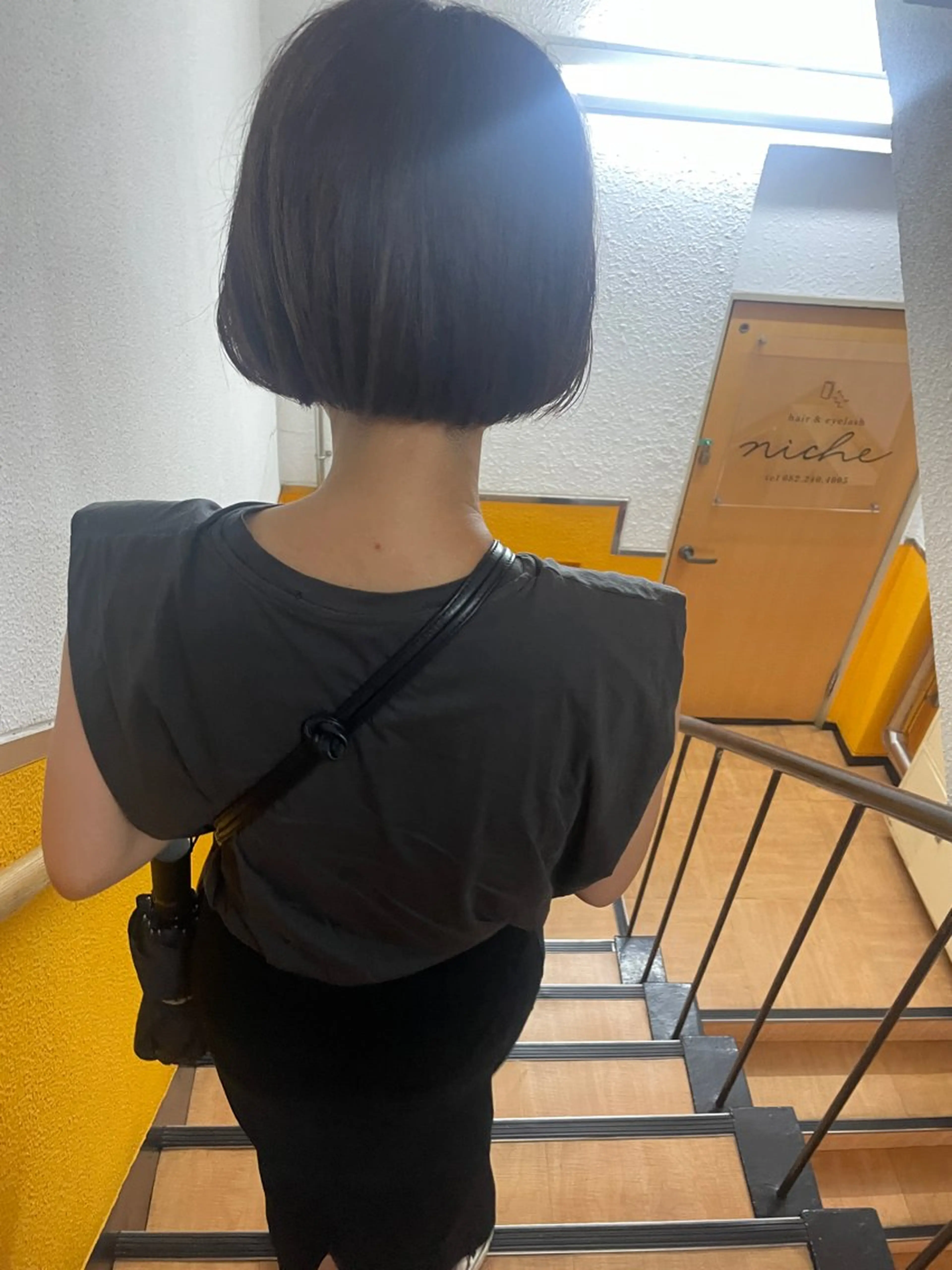 ミディアム ボブ カット ヘアカラー トリートメント さの あやねのヘアスタイル