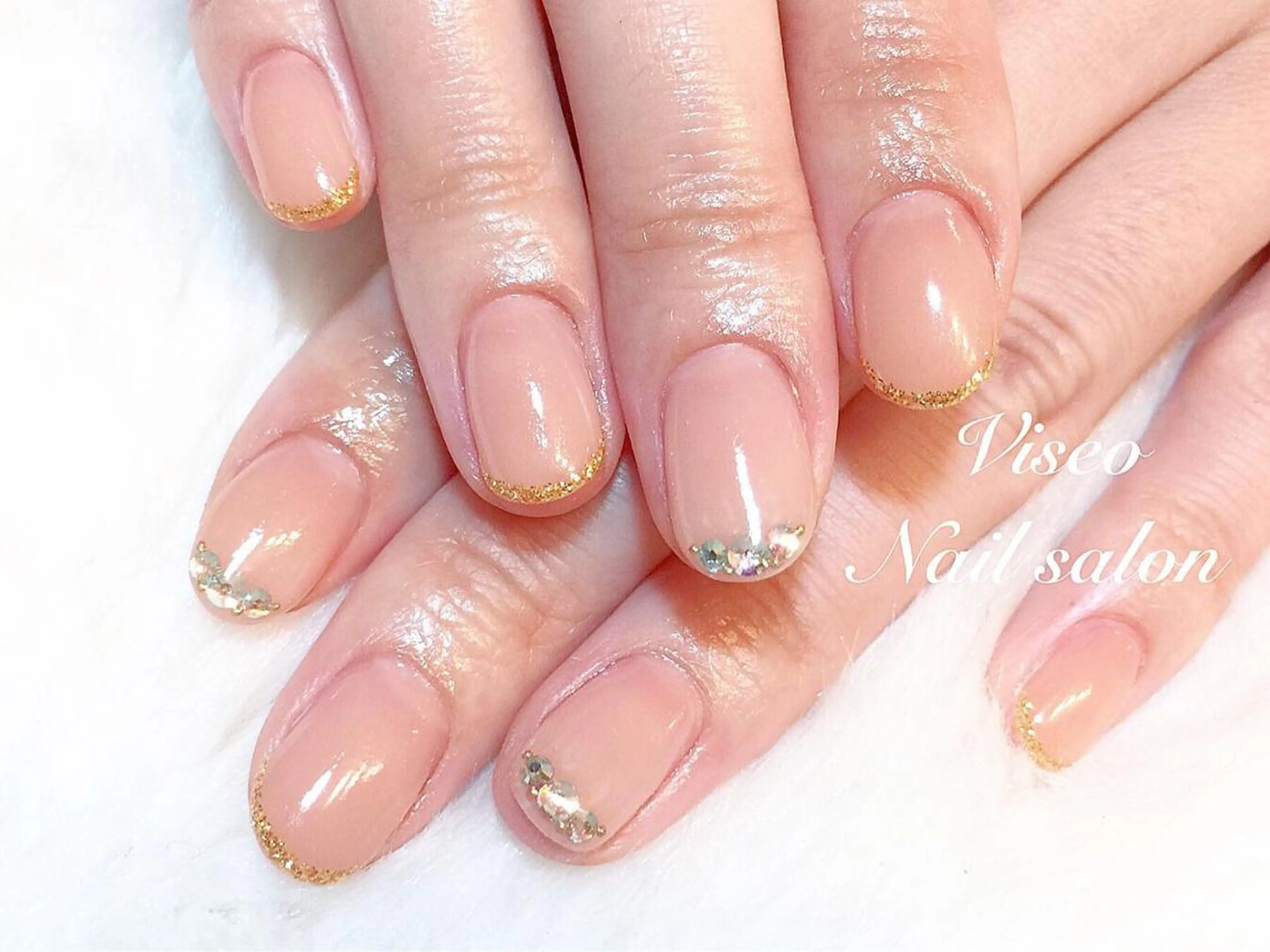 ネイル Viseo《6週間 長持ちパラジェル》のネイルデザイン