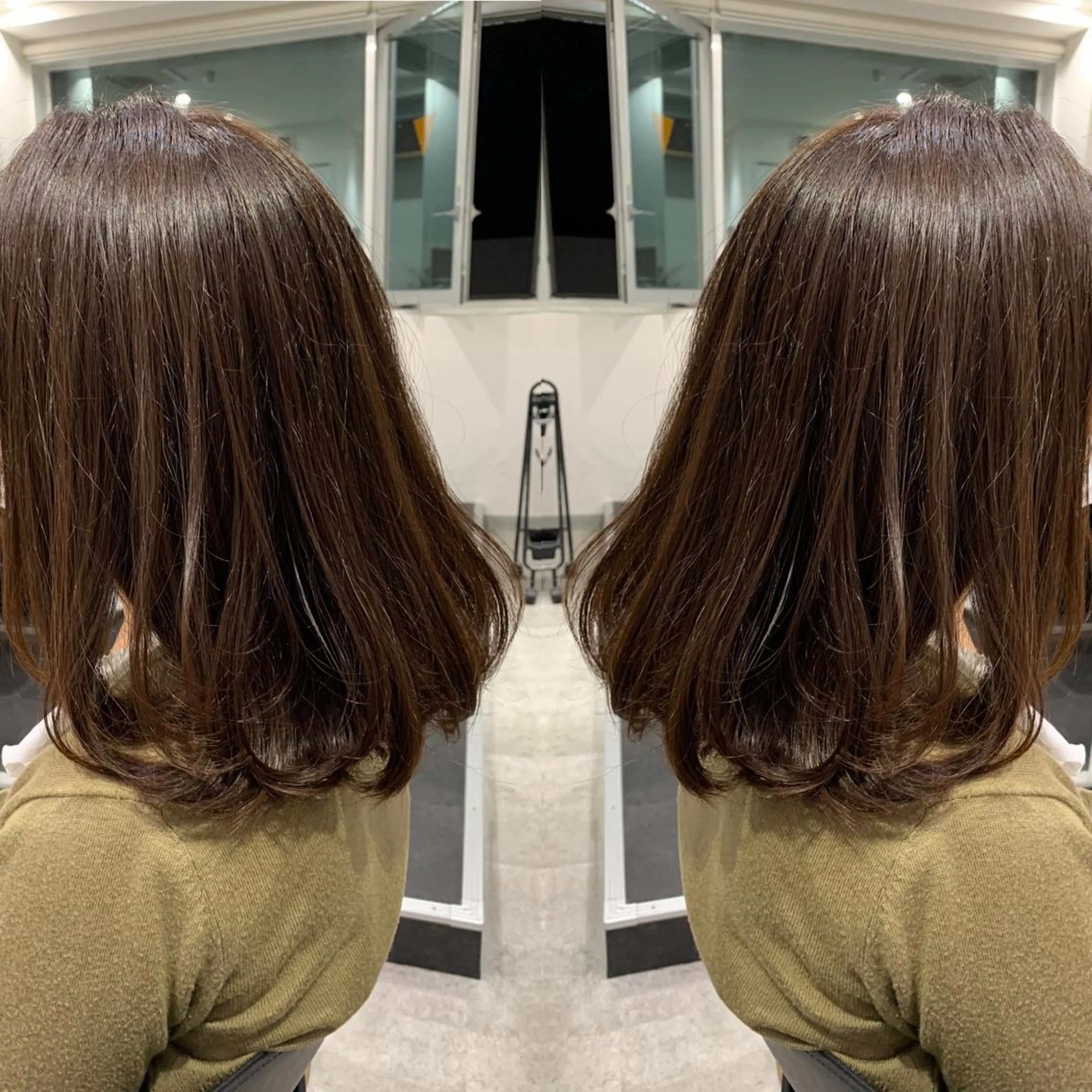 ミディアム カラー アッシュ バレイヤージュ ベージュカラー ブロンド ブルーカラー レイヤーカット/ 艶カラー/RYOMAのヘアスタイル