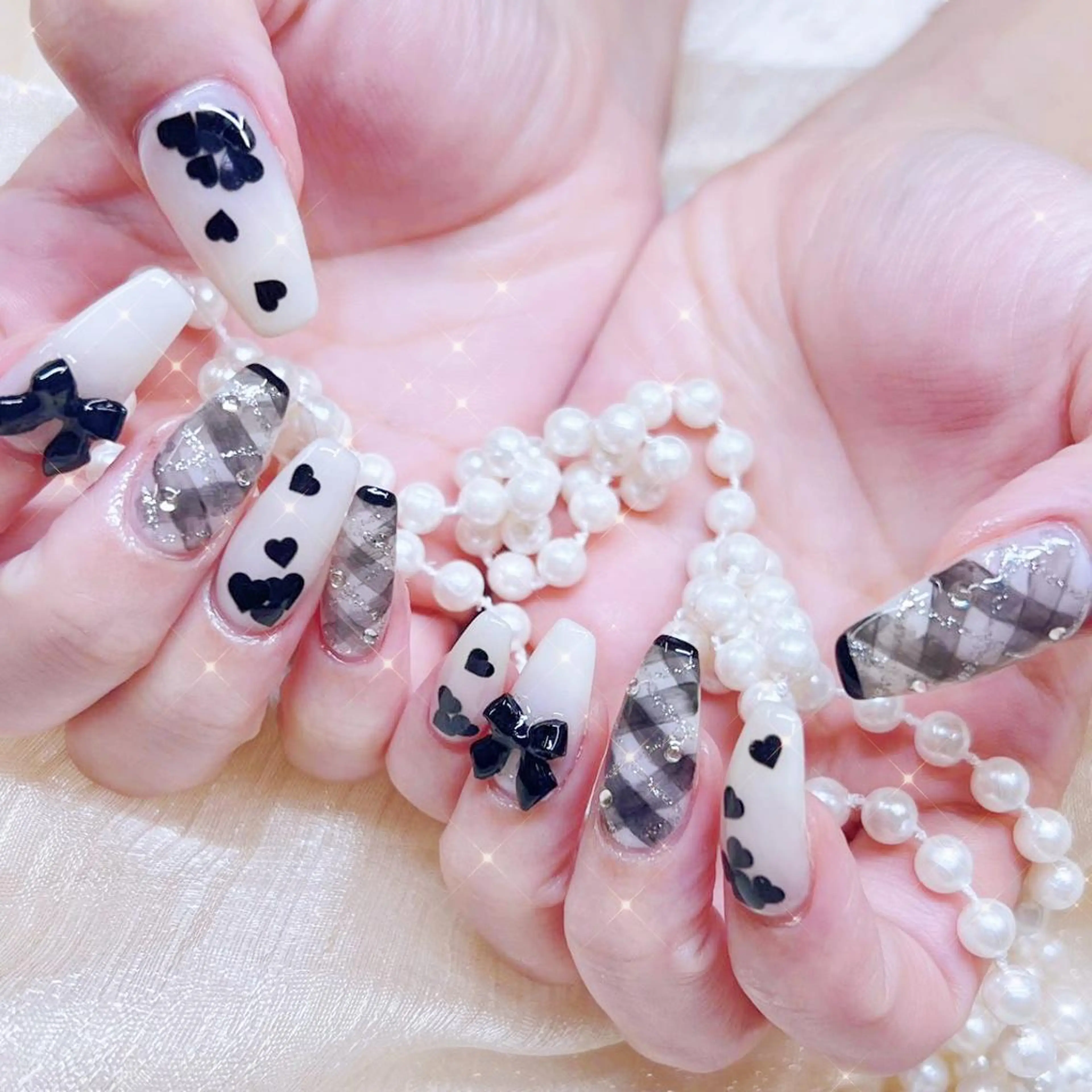 ネイル queens nailsalonのネイルデザイン