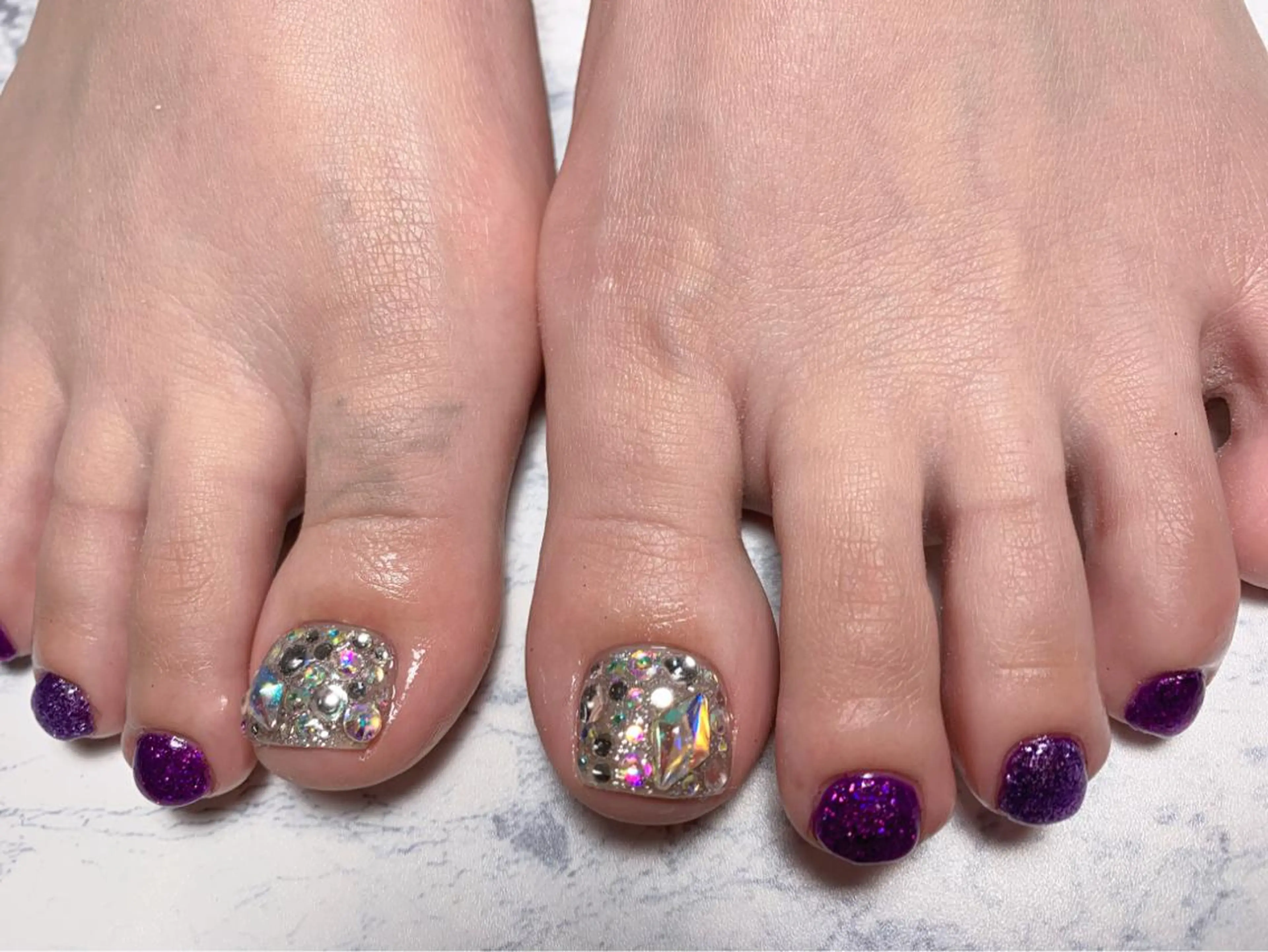 ネイル 菅野 愛花のネイルデザイン