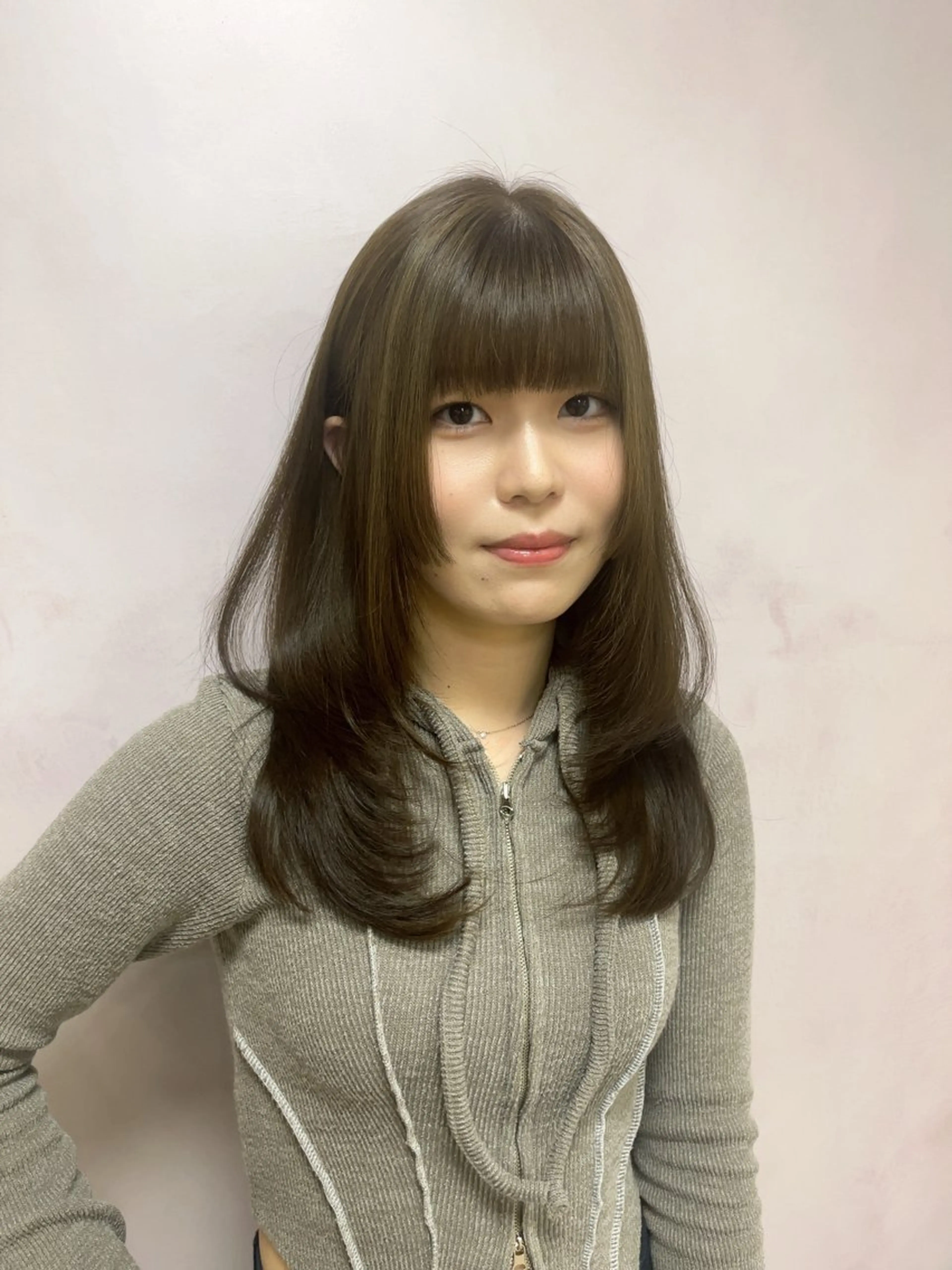 セミロング KAEDE🎀 縮毛矯正＆パーマ特化のヘアスタイル