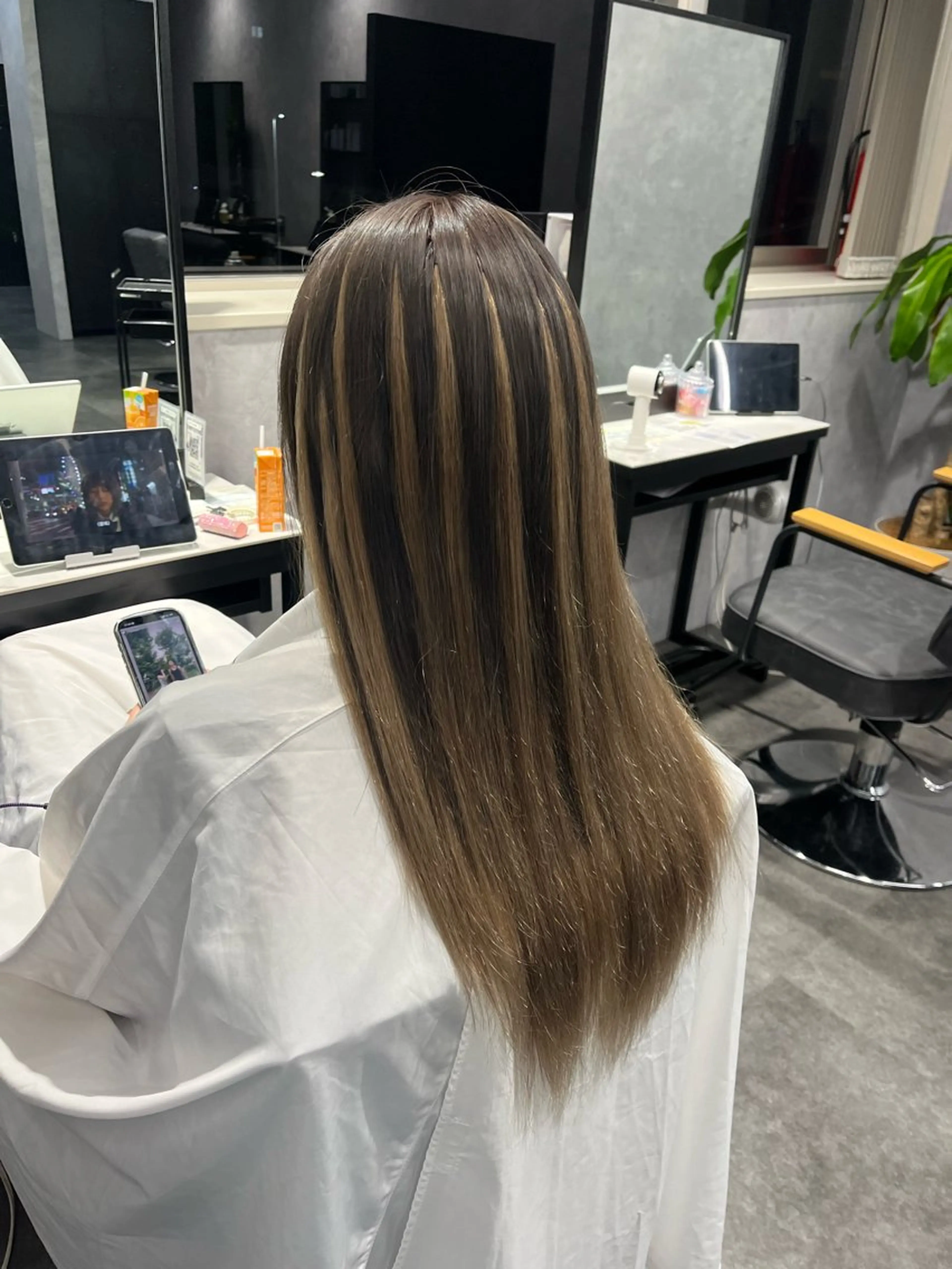 ロング カラー エクステ レイヤーカット /konomiのヘアスタイル