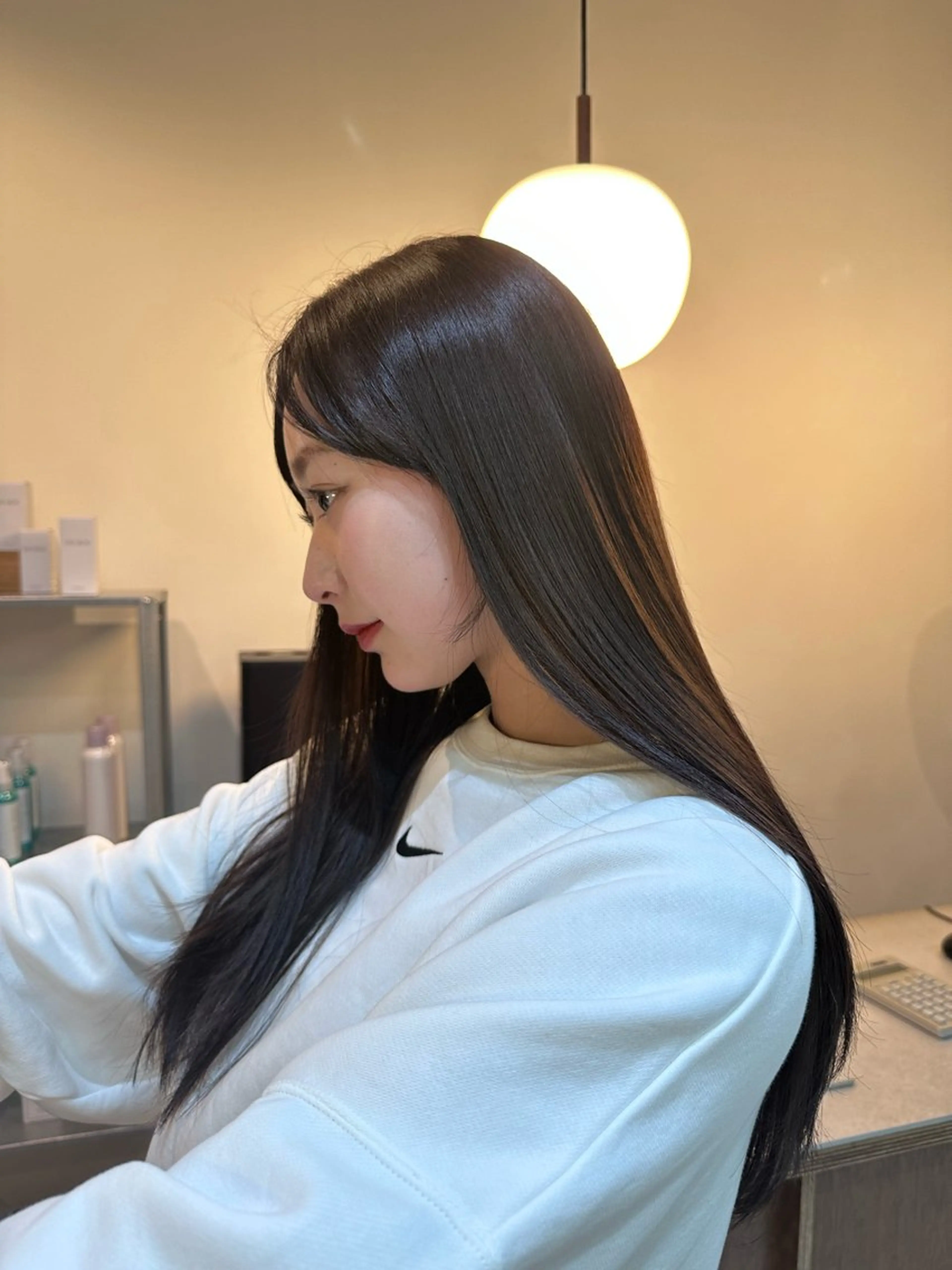 ロング カラー Shiro RENのヘアスタイル