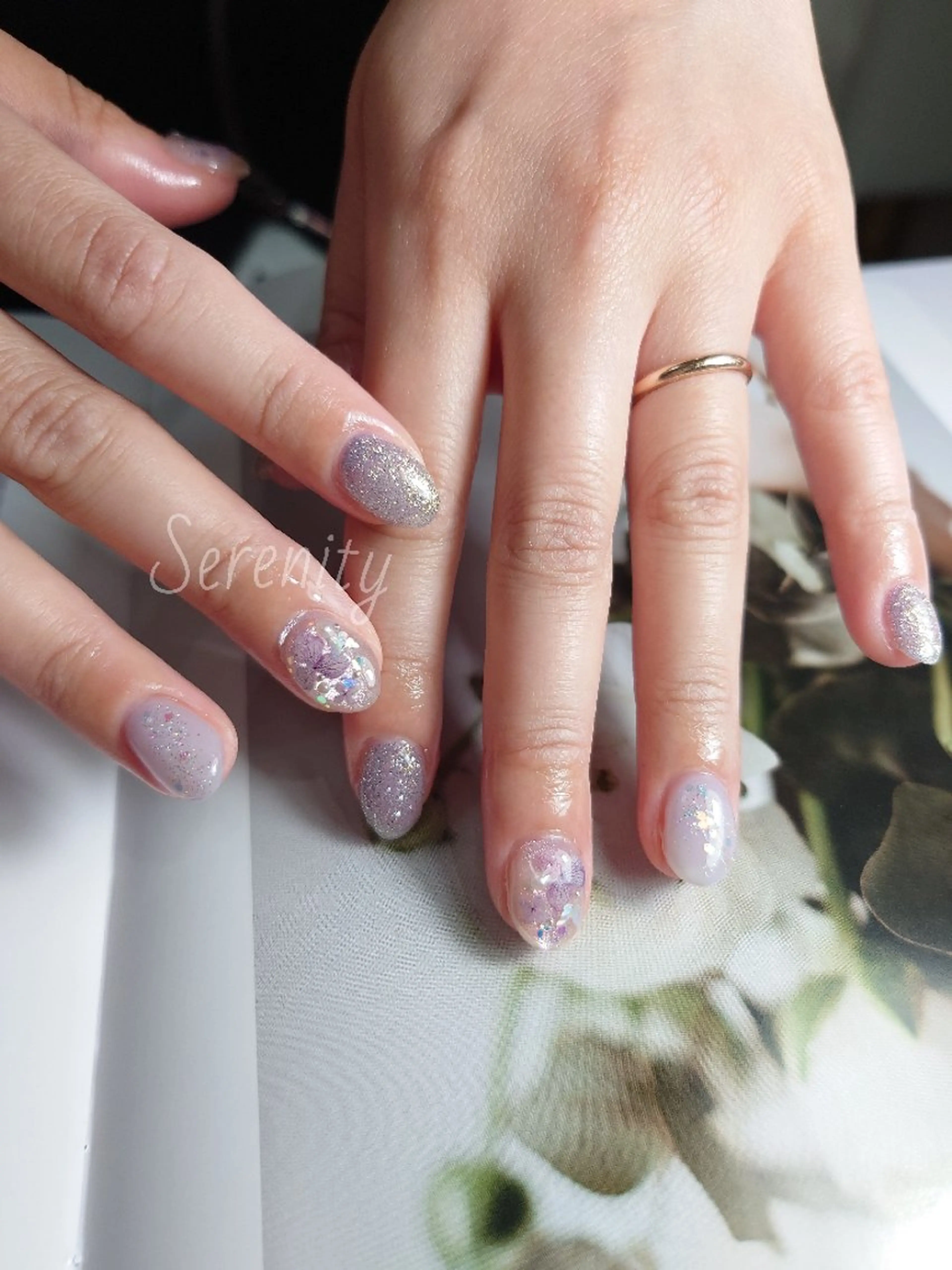 ネイル オーロラネイル フラッシュネイル キラキラネイル ラメ(グリッター) マグネットネイル nail  serenityのネイルデザイン