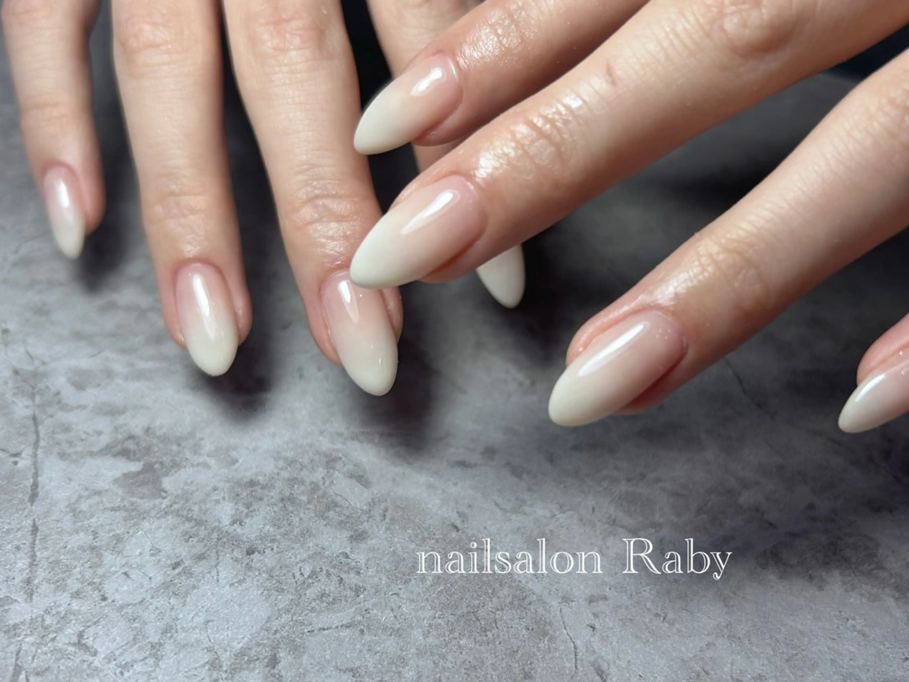 ネイル Raby 浅草店所属・raby KESAMIのネイルデザイン