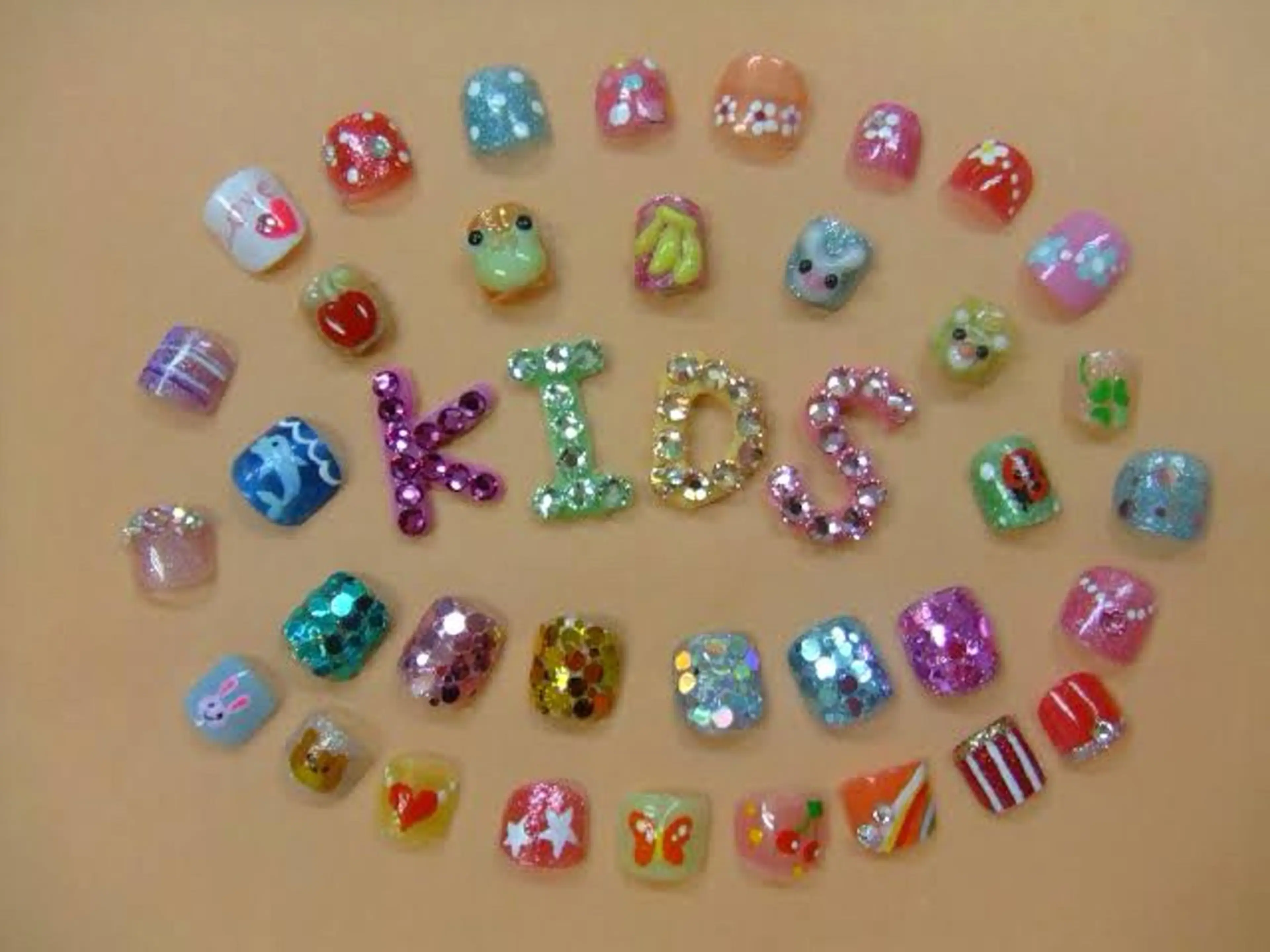 ネイル 高島 夏海のネイルデザイン