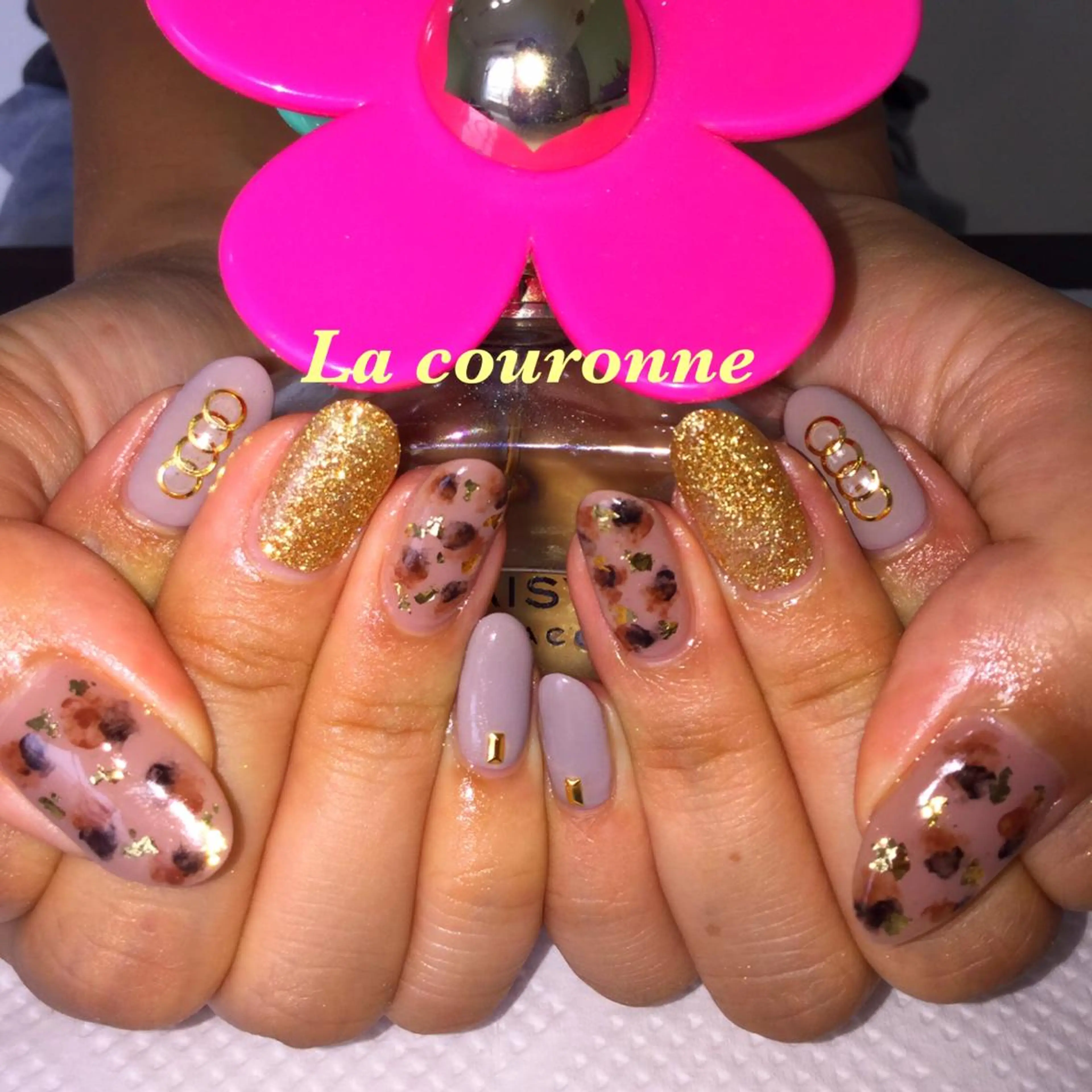 ネイル ハンドネイル Lacouronne NATSUMIのネイルデザイン