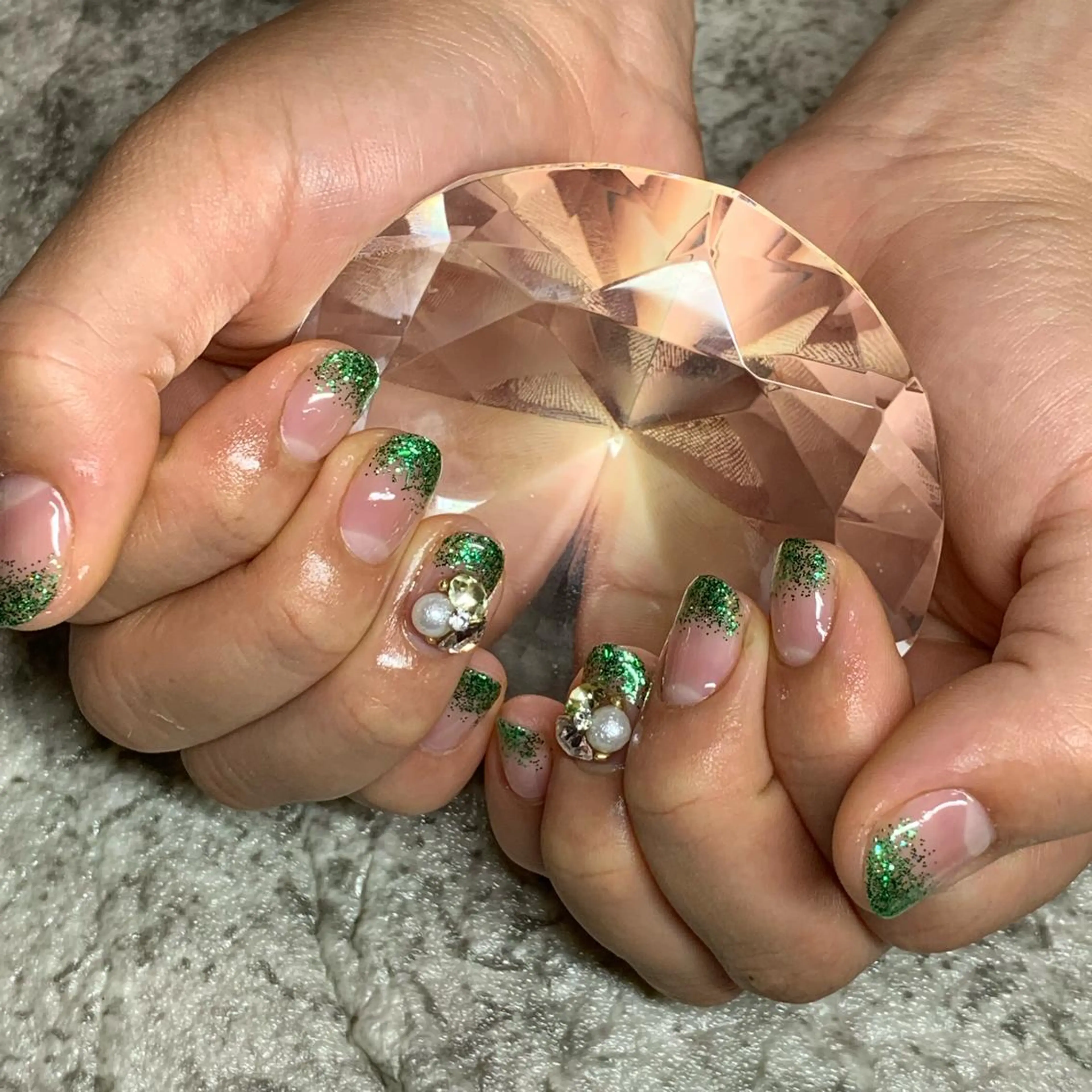 ネイル RuxuryNail ／RiAnnaのネイルデザイン