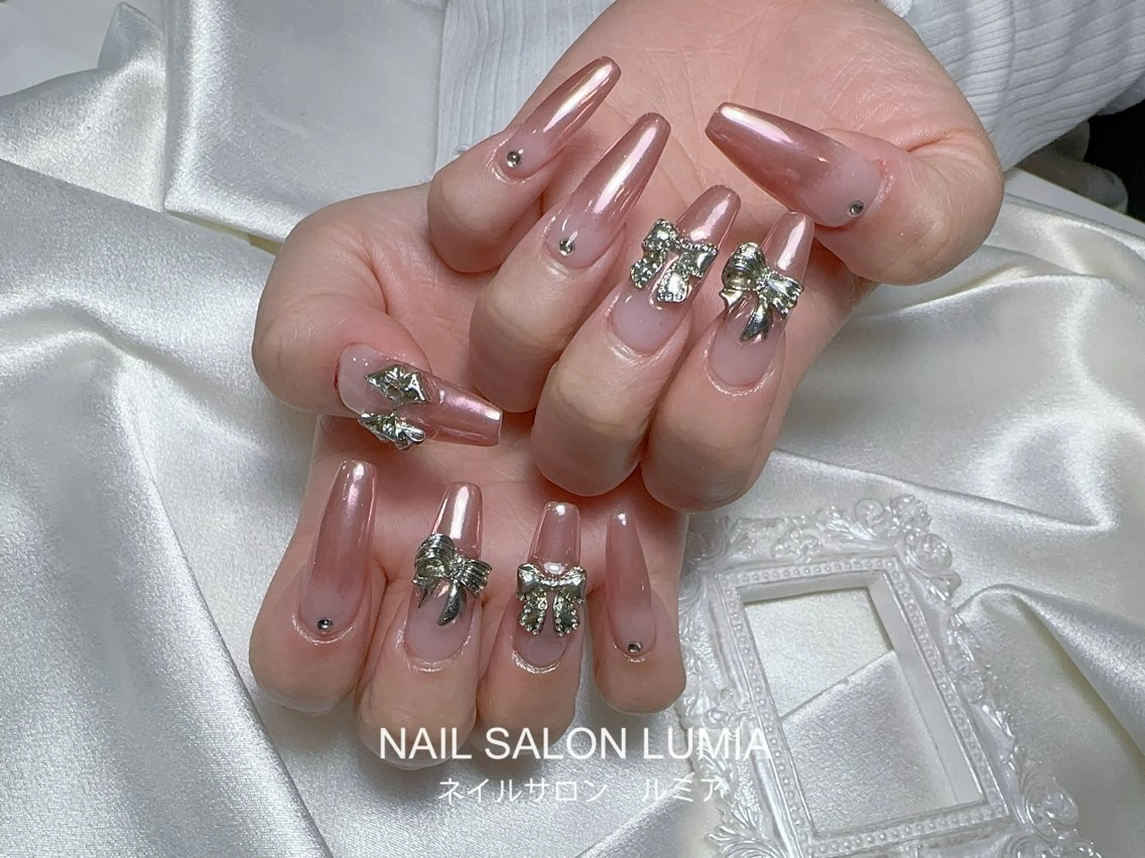 ネイル ハンドネイル ネイルサロン ルミア Lumia 店長のネイルデザイン