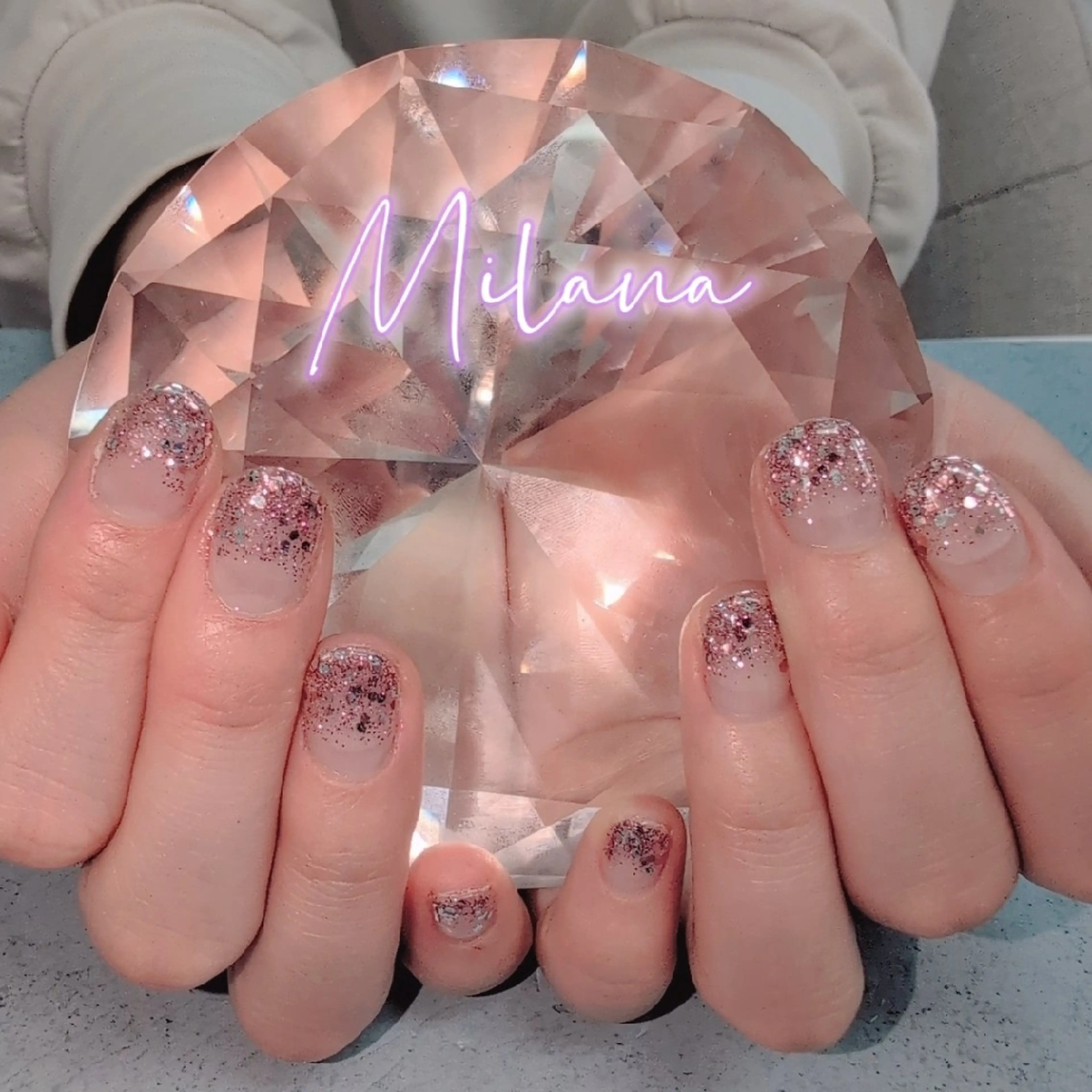 ネイル グラデーション ラメ(グリッター) ラメグラデーション ハンドネイル Milana 川瀬のネイルデザイン