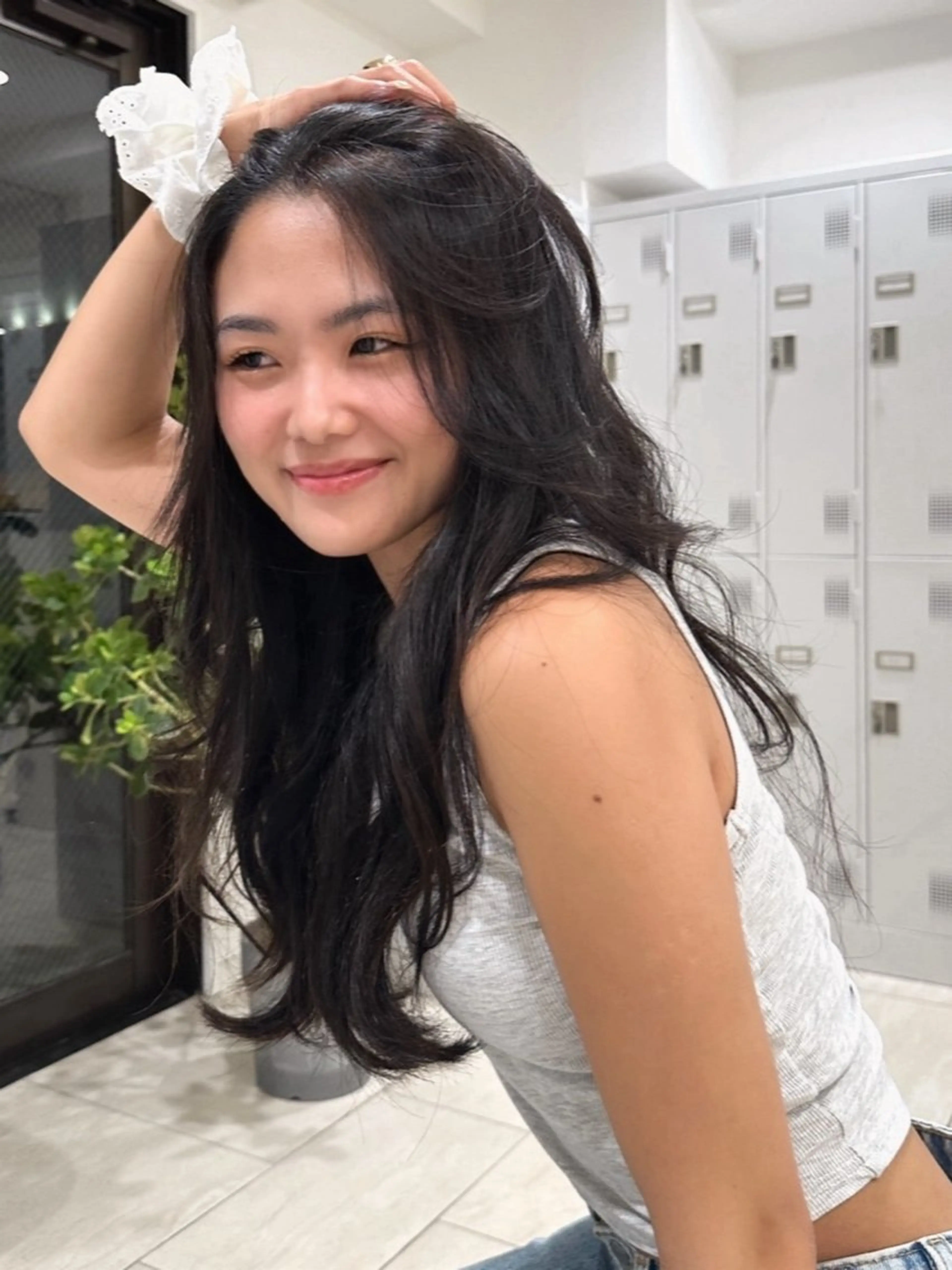 ロング 山下 凪澄のヘアスタイル