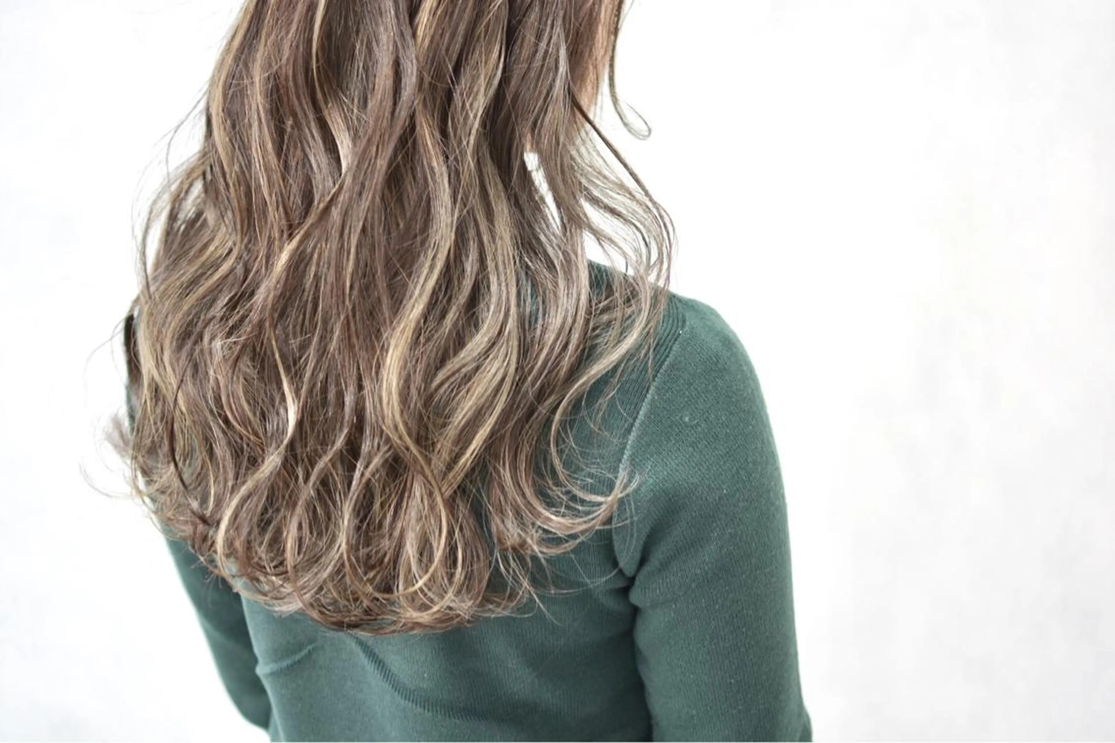 ロング ヘアカラー トリートメント 小澤大輔 YOLO hairのヘアスタイル