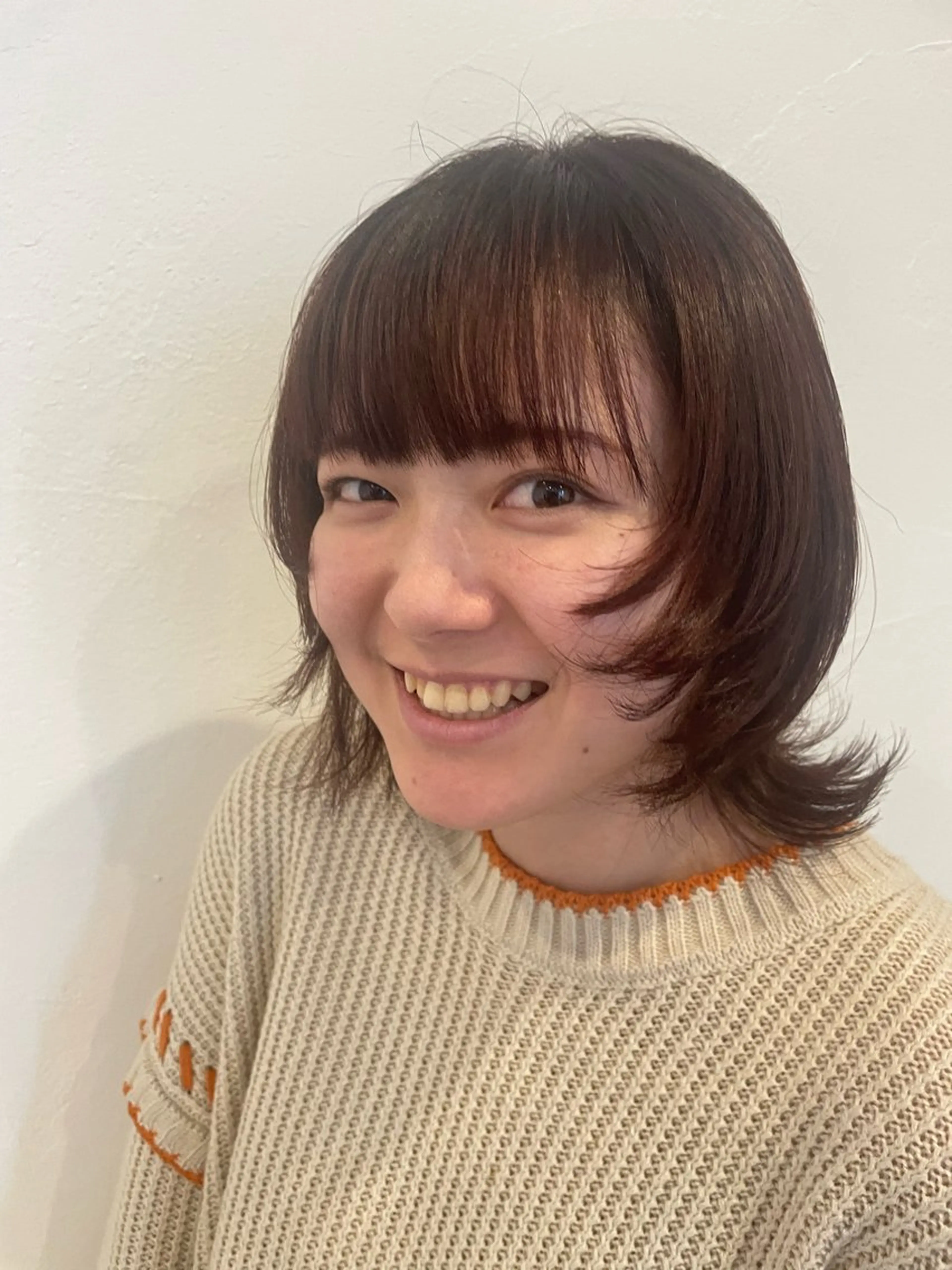 ミディアム カラー 梨子🐣艶カラー🌈 ダメージレス💖のヘアスタイル