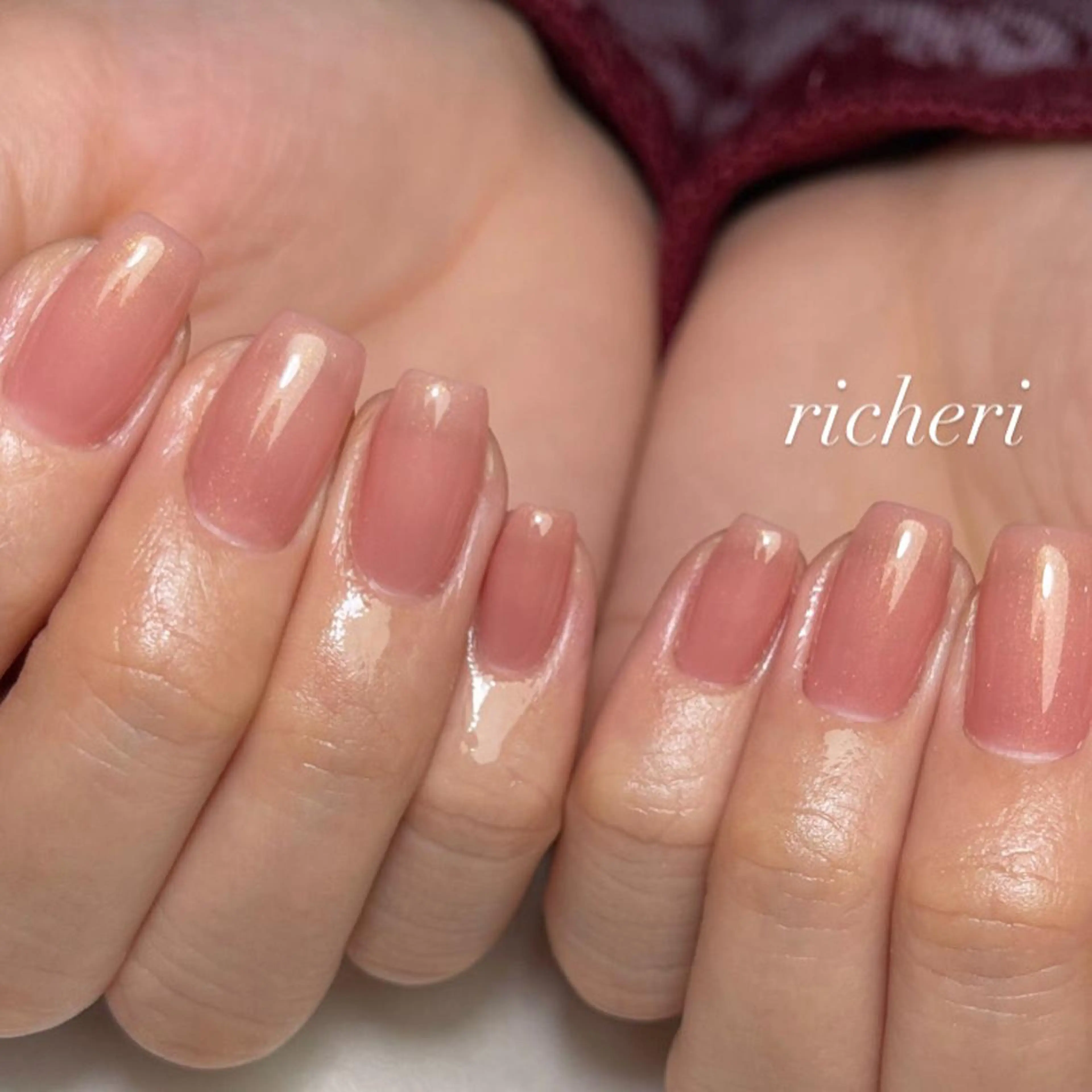 ミディアム ネイル ハンドネイル richeri beautyのエステ・リラクイメージ