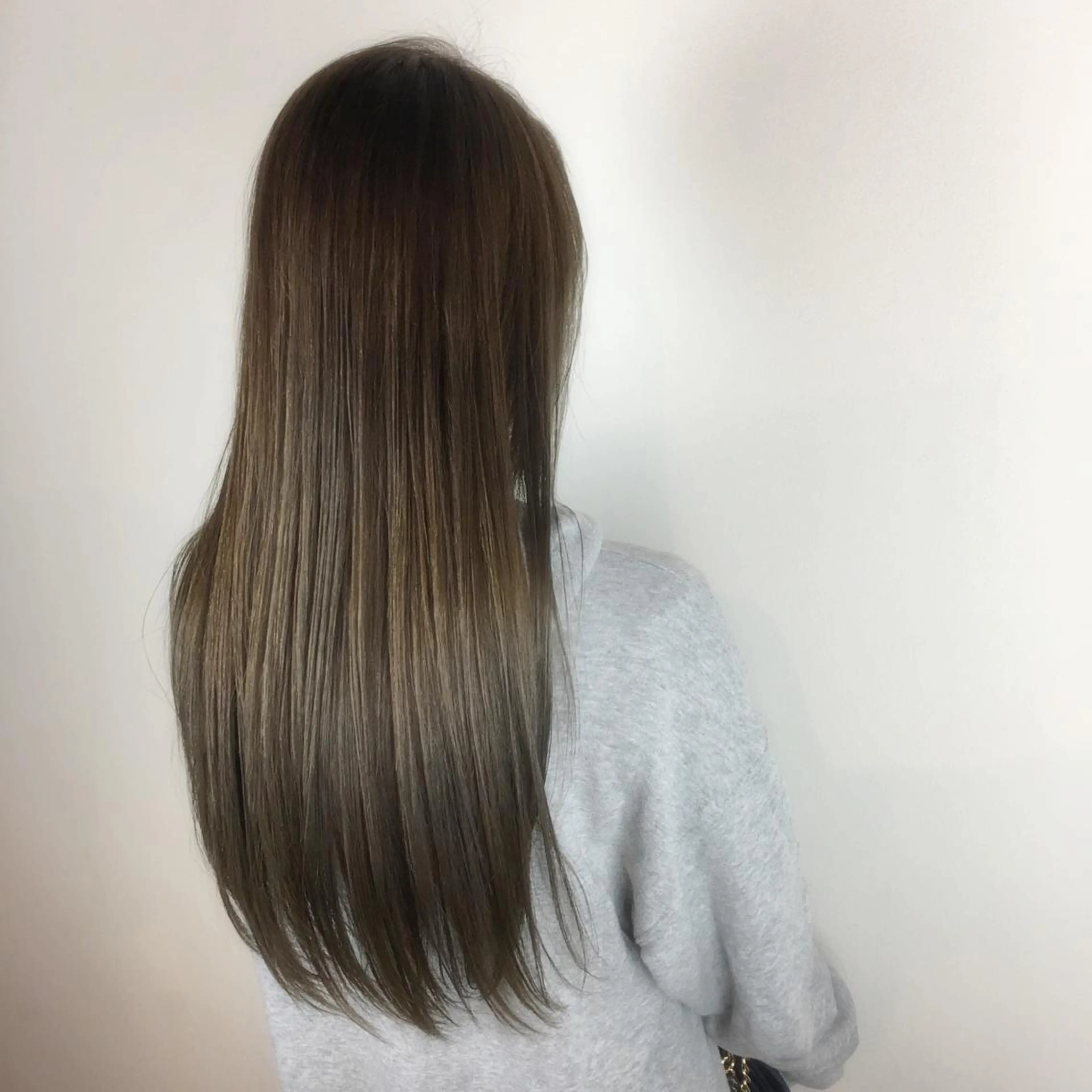 ロング カラー パーマ ストレートパーマ カット 縮毛矯正 トリートメント 江藤 星史のヘアスタイル