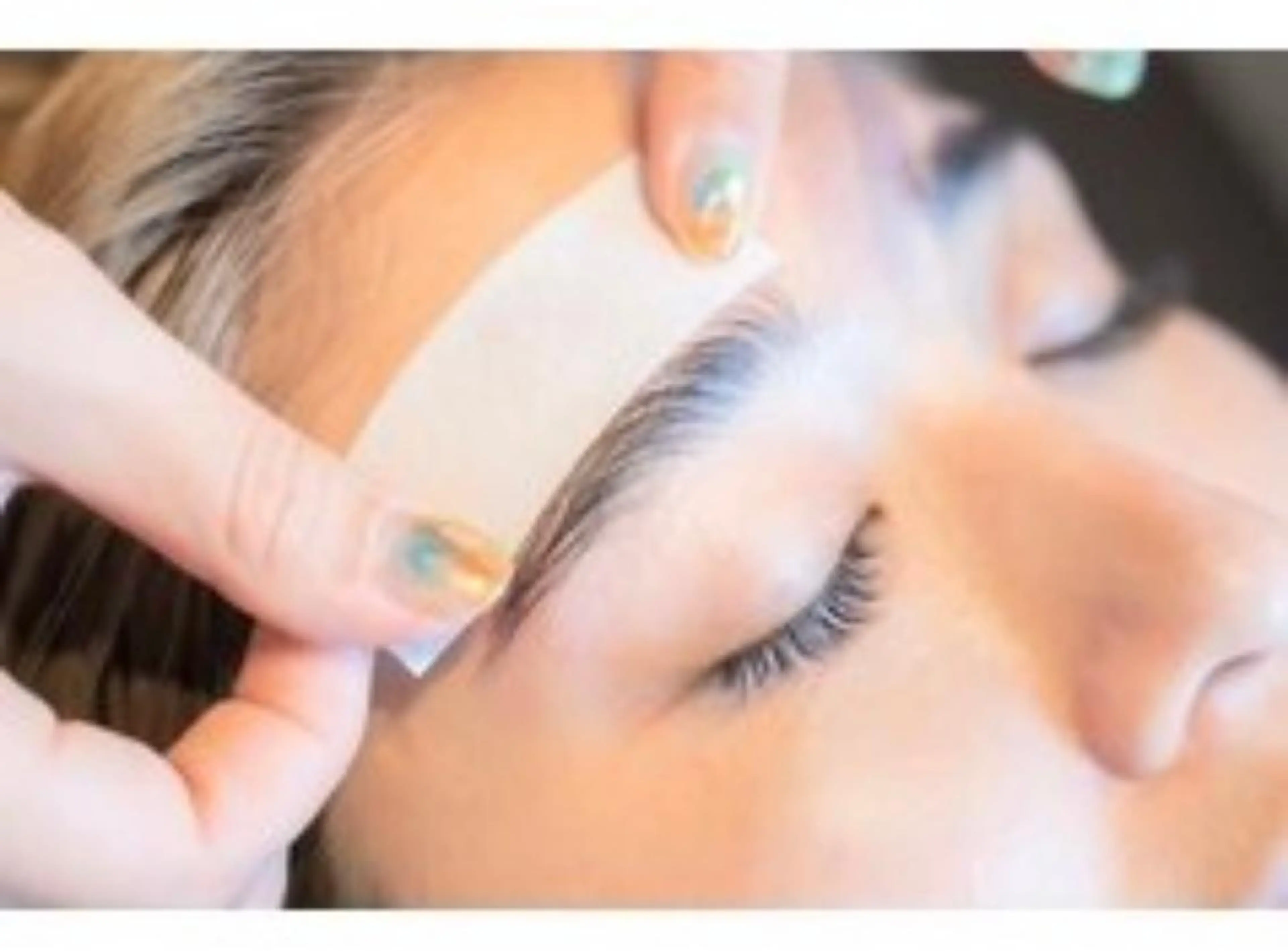 アイブロウ diarblue 平塚のマツエク・マツパデザイン