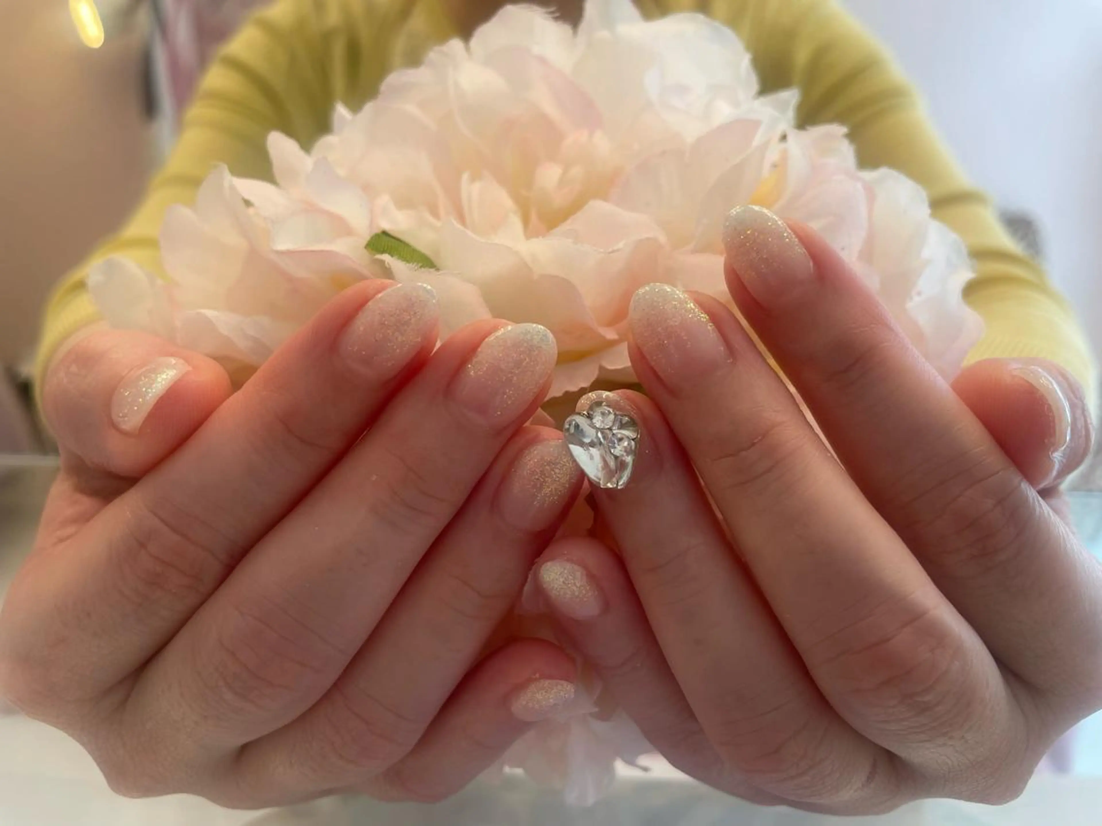 ネイル ♡ビジュール♡ NAIL &まつ毛のマツエク・マツパデザイン