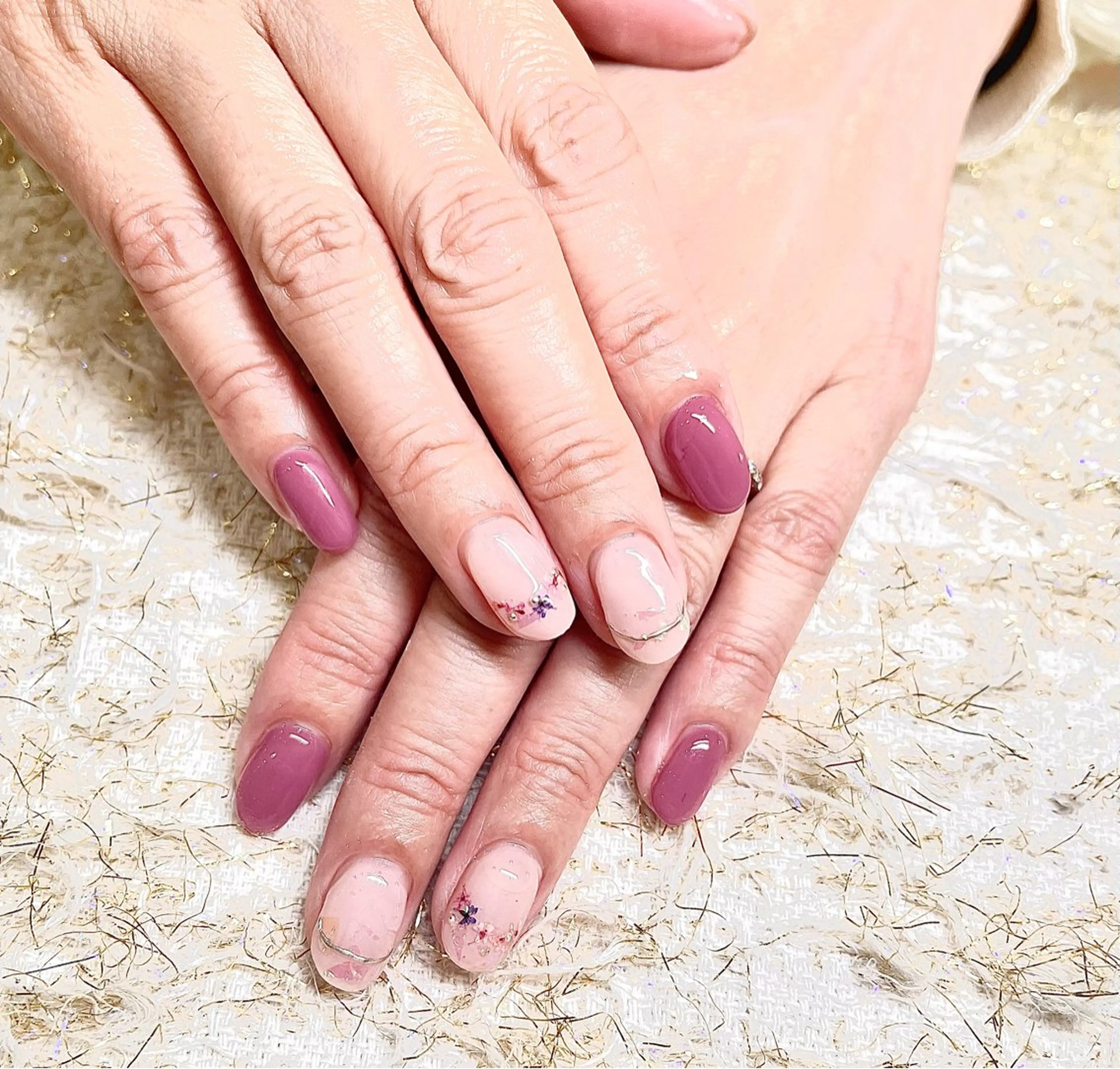 ネイル 鈴木 すみれのネイルデザイン