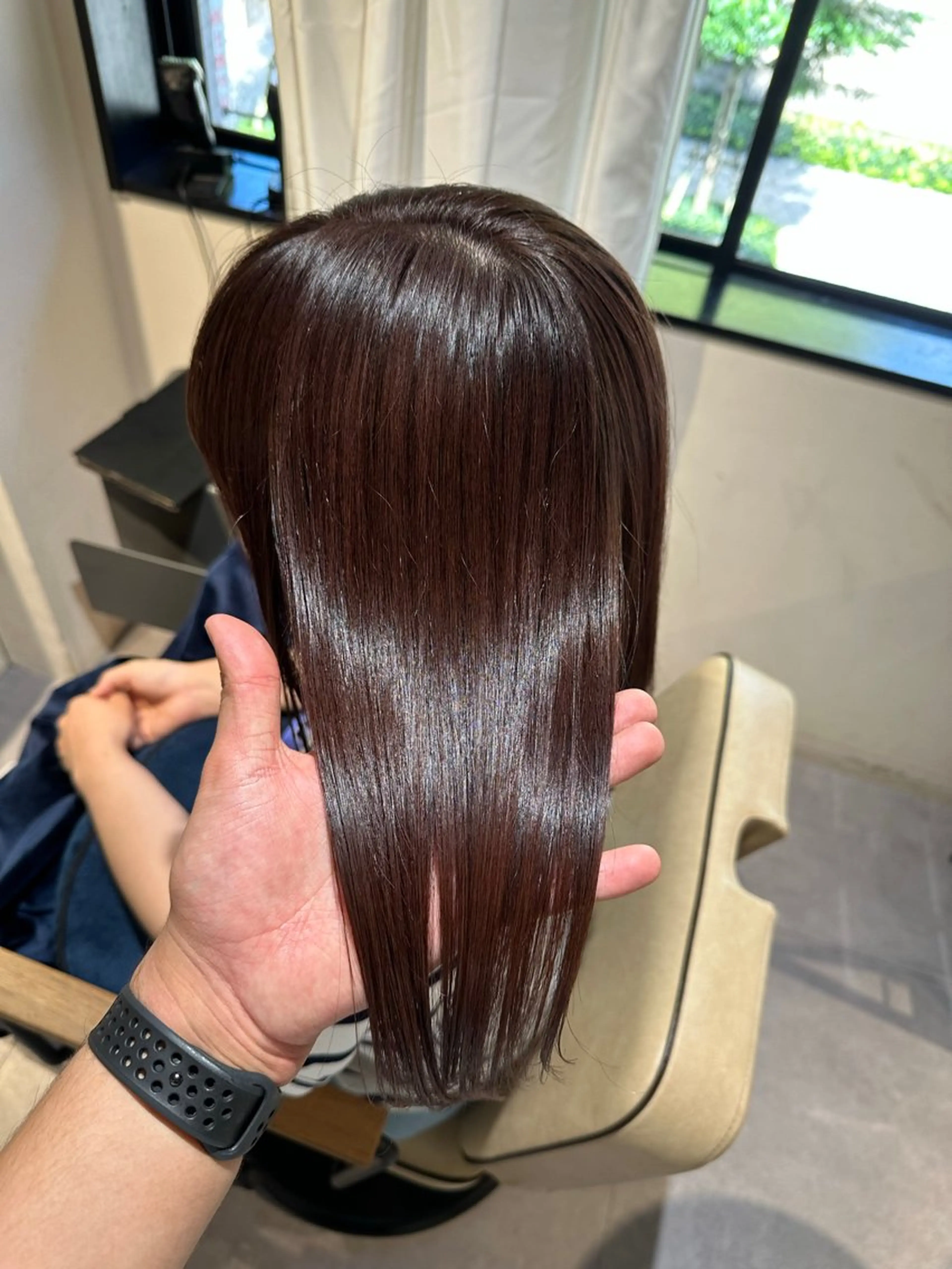 セミロング 縮毛矯正 トリートメント 必ず笑顔で帰っていた だきます！安田祐貴のヘアスタイル