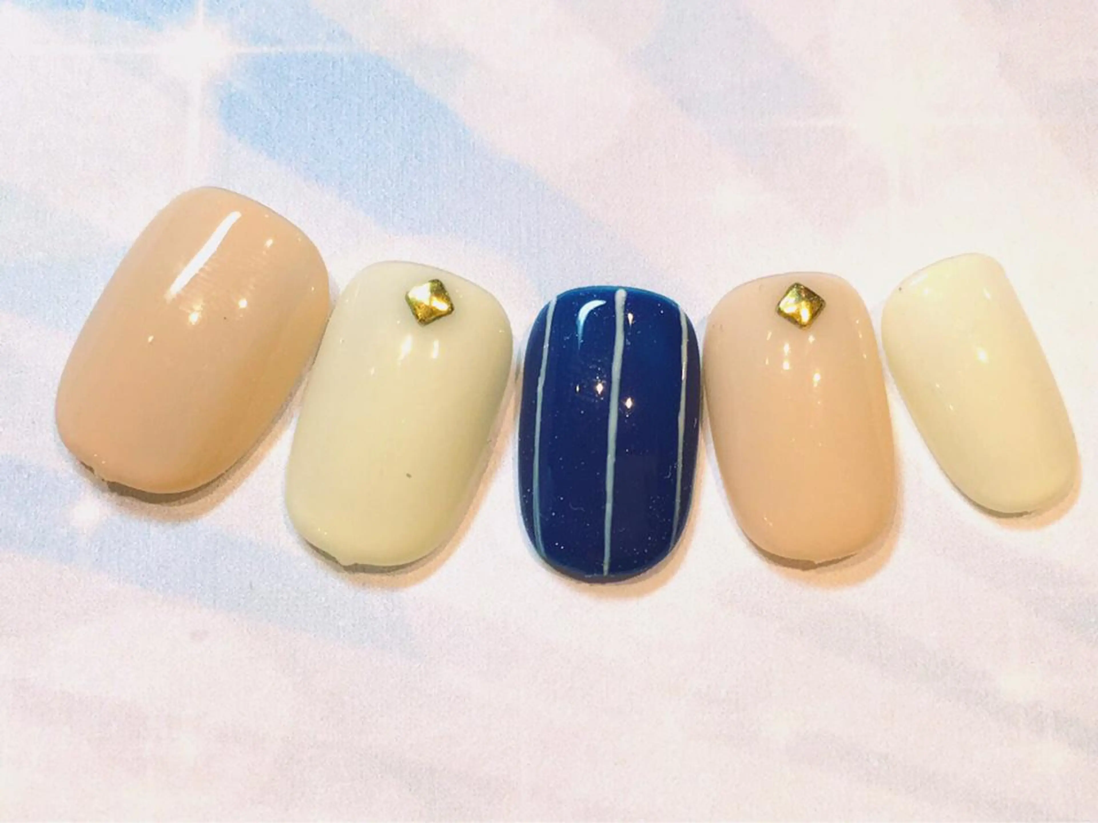 ネイル Aubel.nord_nail所属・Aubel.nord オーベルノールのネイルデザイン