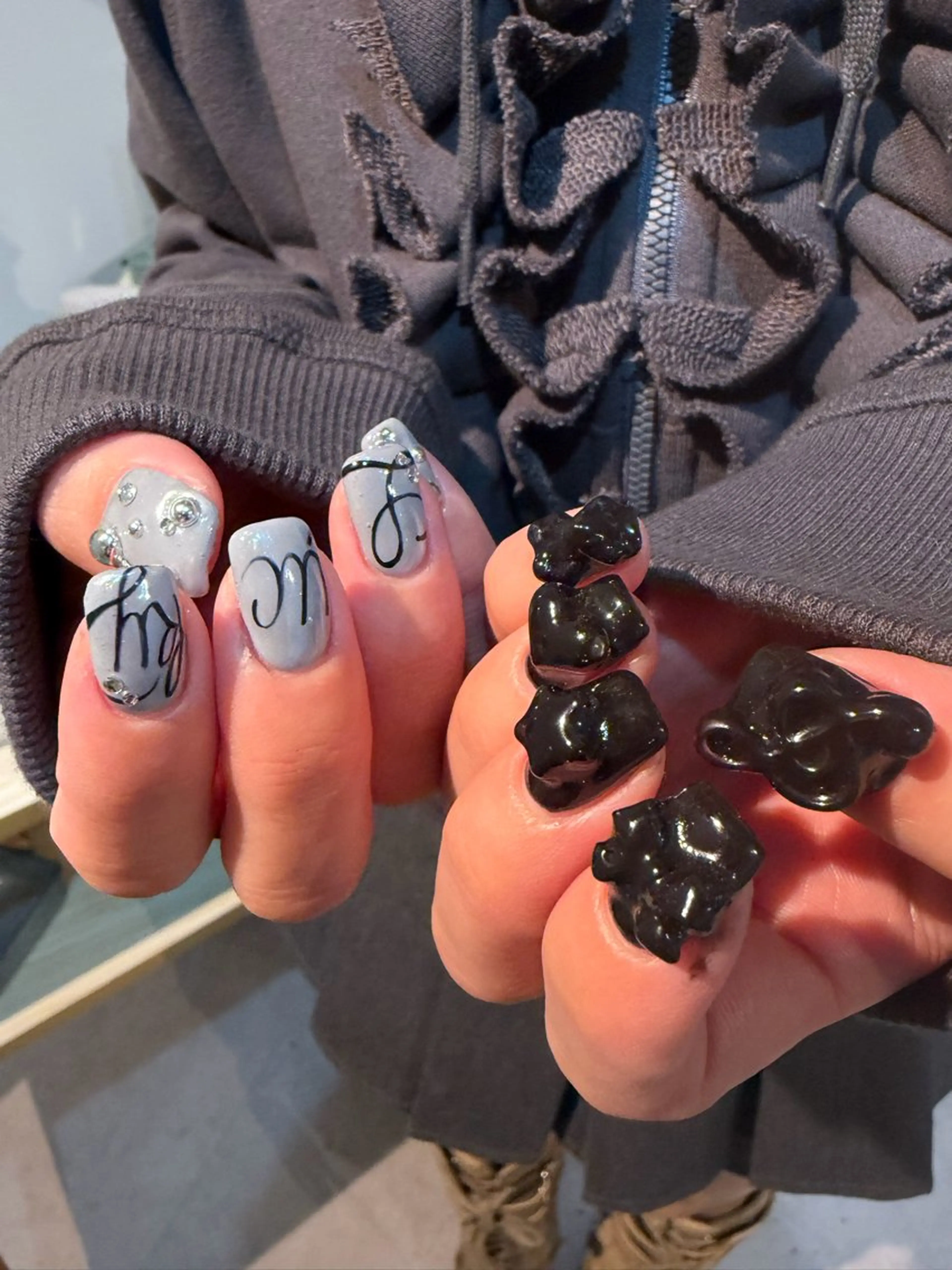 ネイル AOI✩⡱ y2kネイルのネイルデザイン