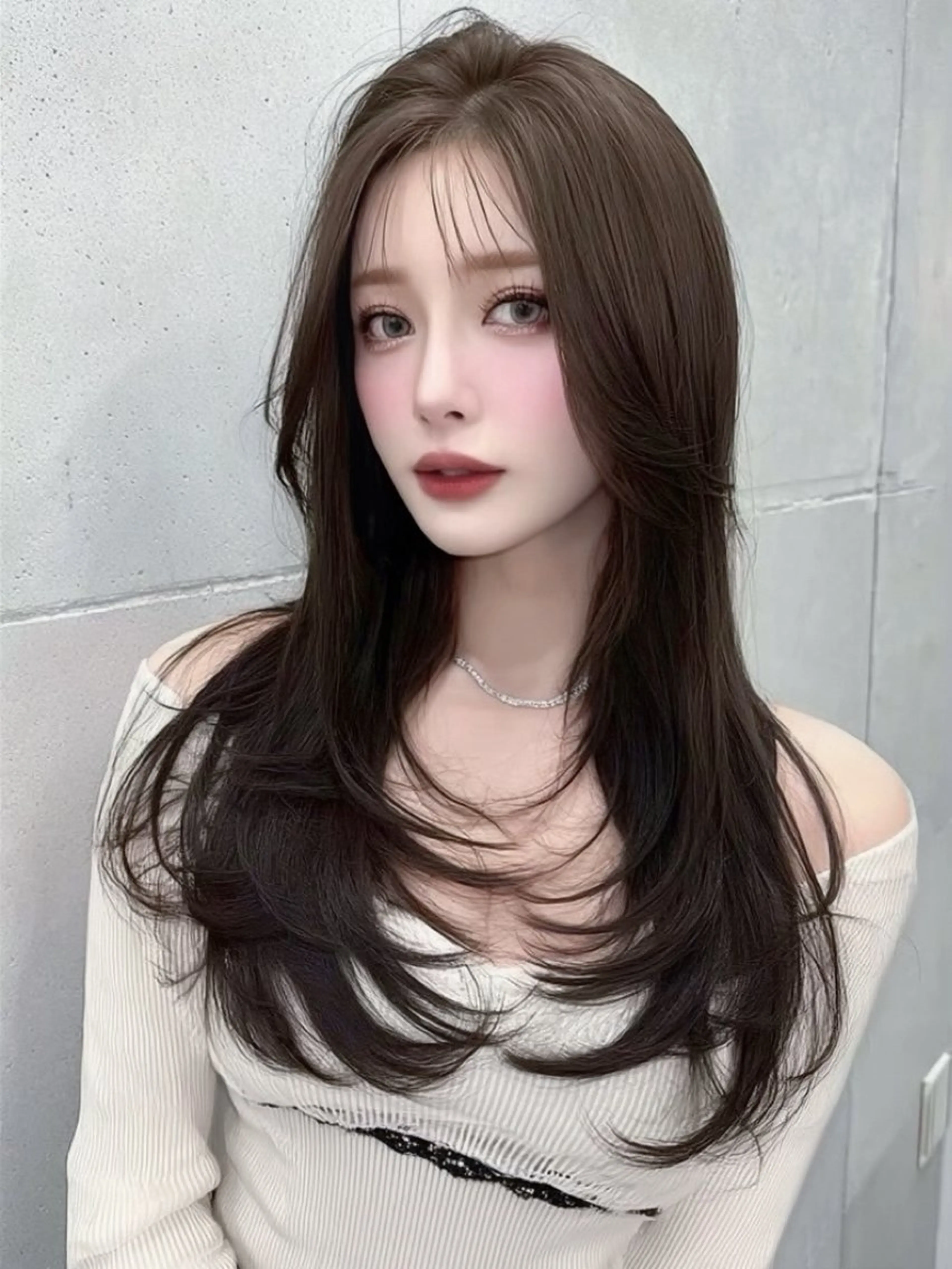 ロング くびれヘア 髪質改善 韓国風ヘア 縮毛矯正 トリートメント カット ヘアカラー トリートメント mao🎀マツエク/ レイヤーカットのマツエク・マツパデザイン