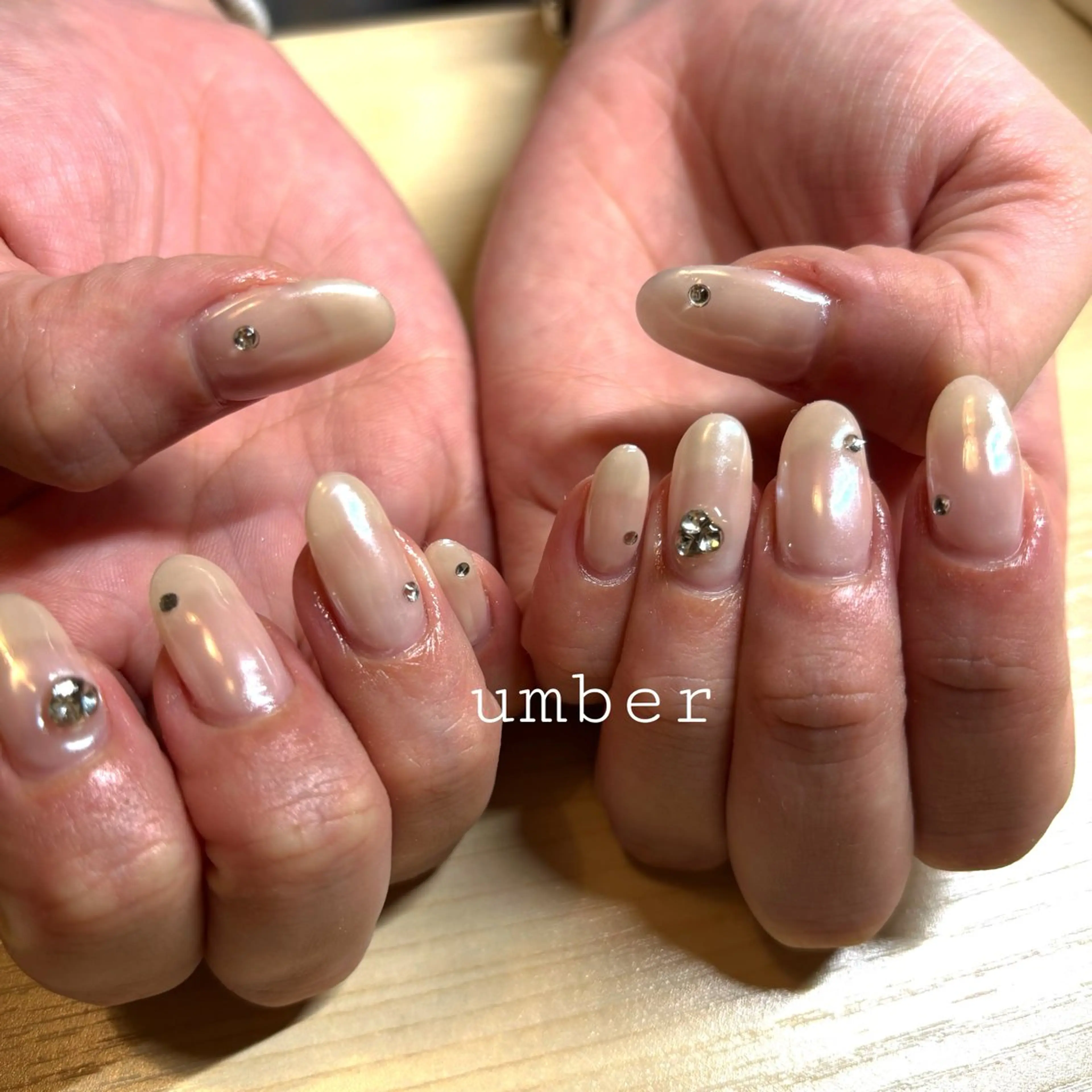 ネイル ハンドネイル umber 三茶1分のネイルデザイン