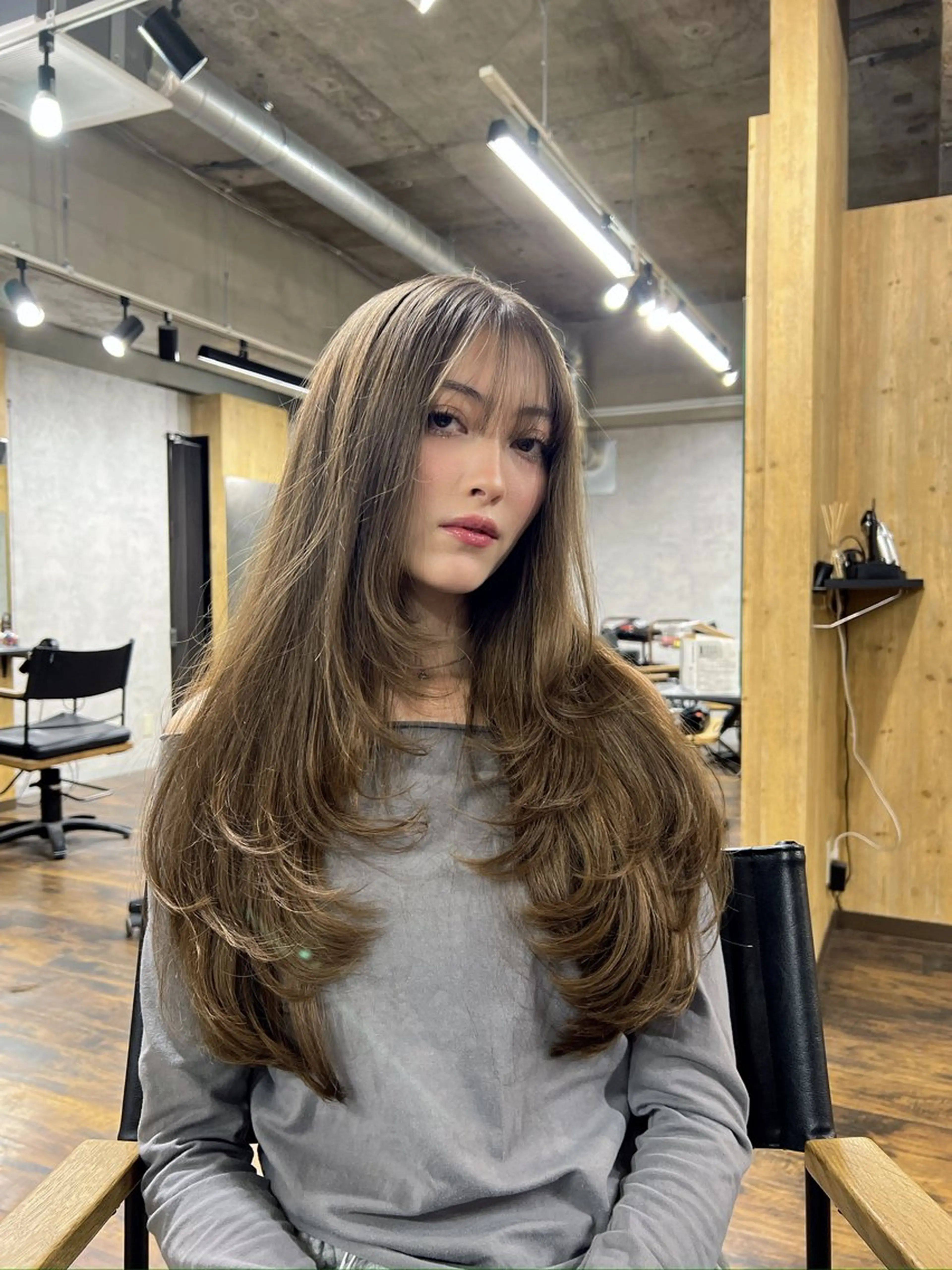 ロング カラー ヘアアレンジ レイヤー／顔周り 韓国ヘア森田和貴のヘアスタイル