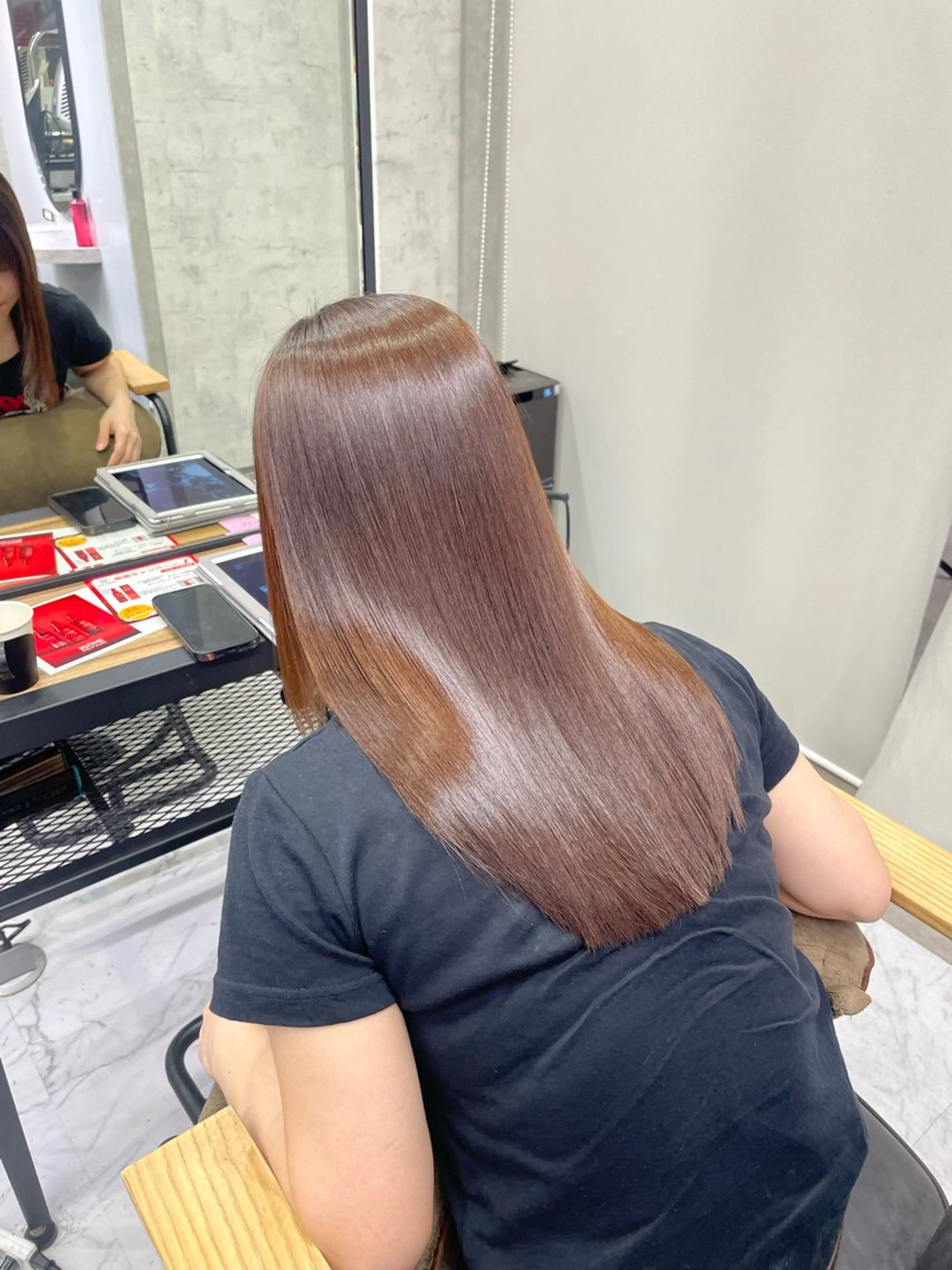 ロング RAF Sakuraのヘアスタイル