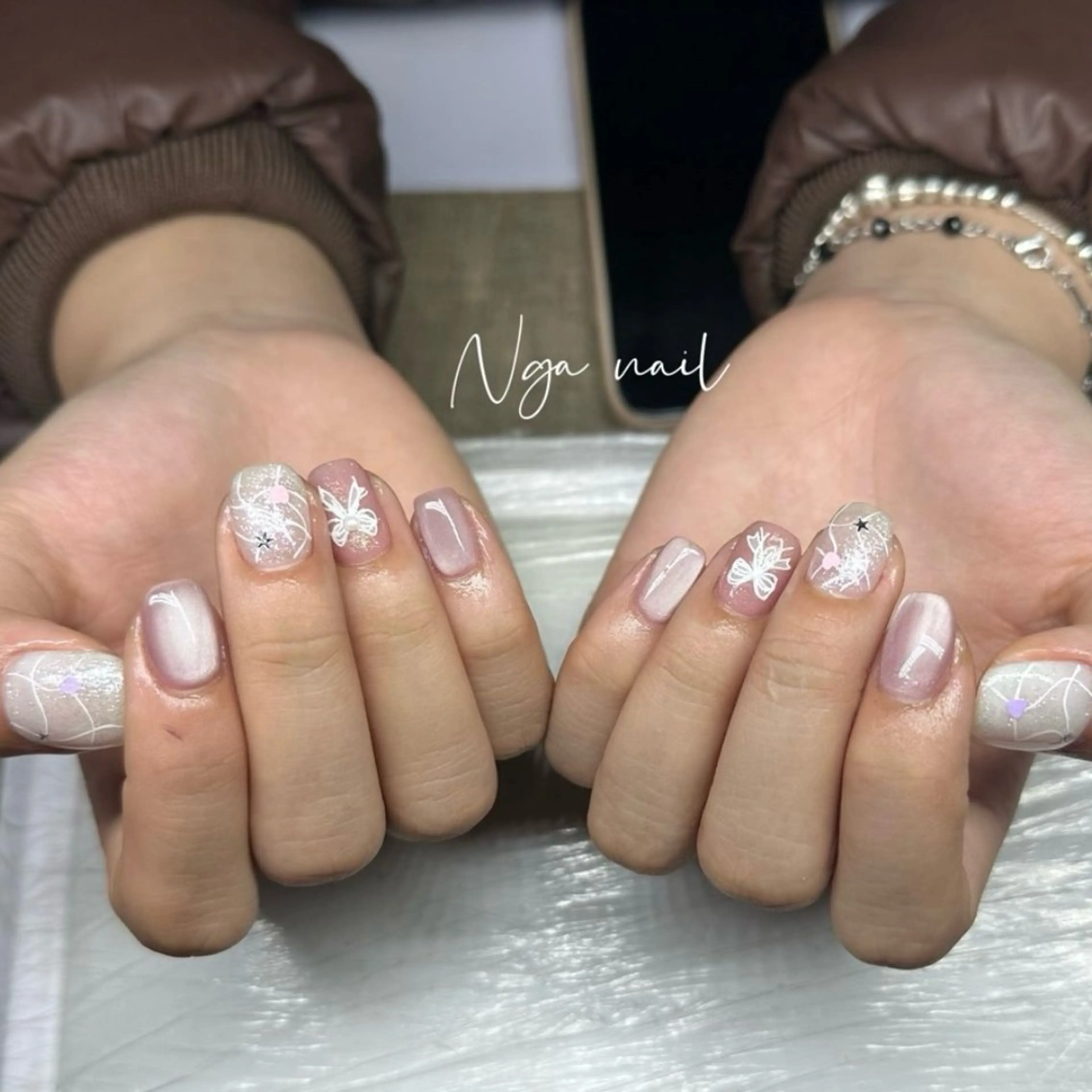 ミディアム ガー NAILのネイルデザイン