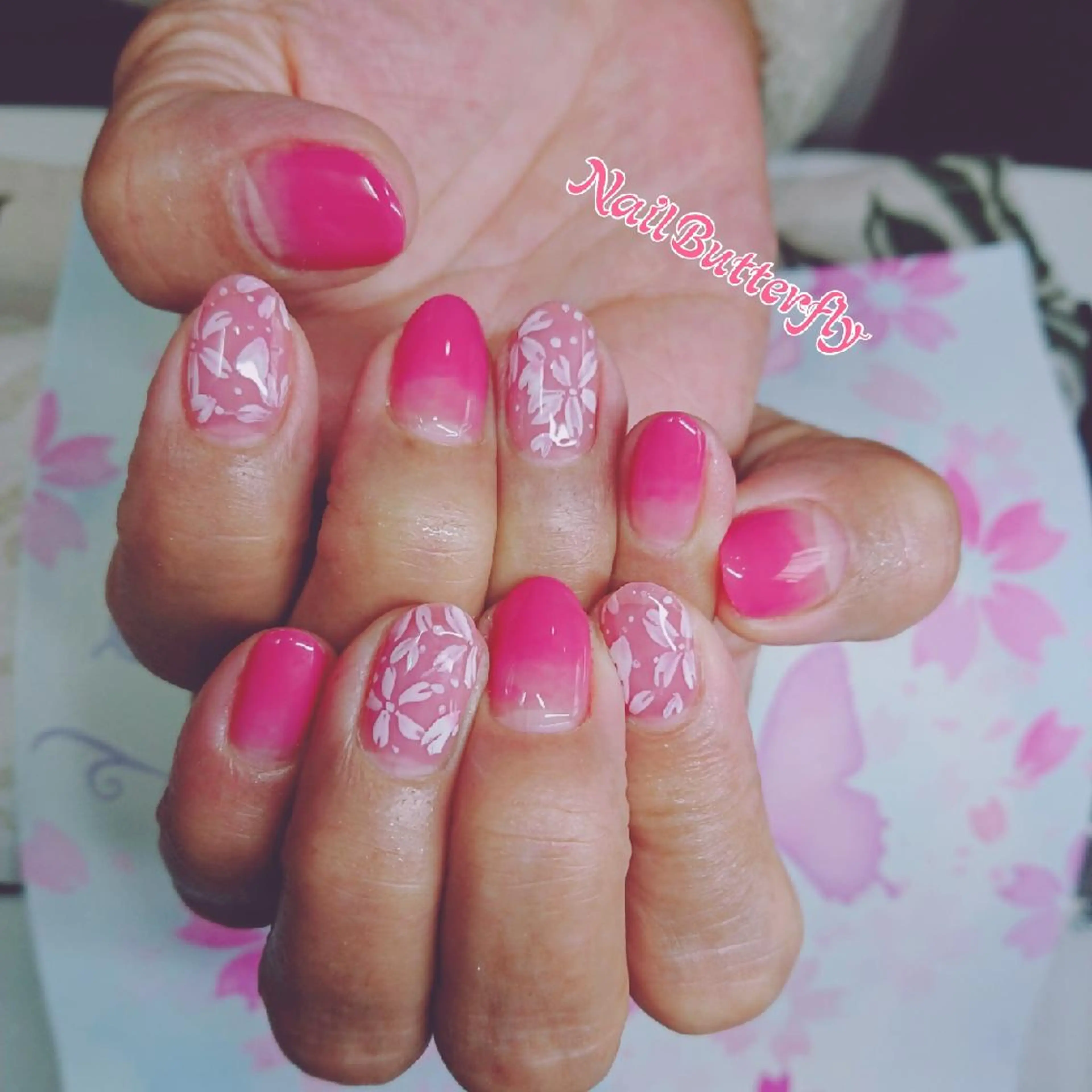 ネイル とねがわ かよこのネイルデザイン