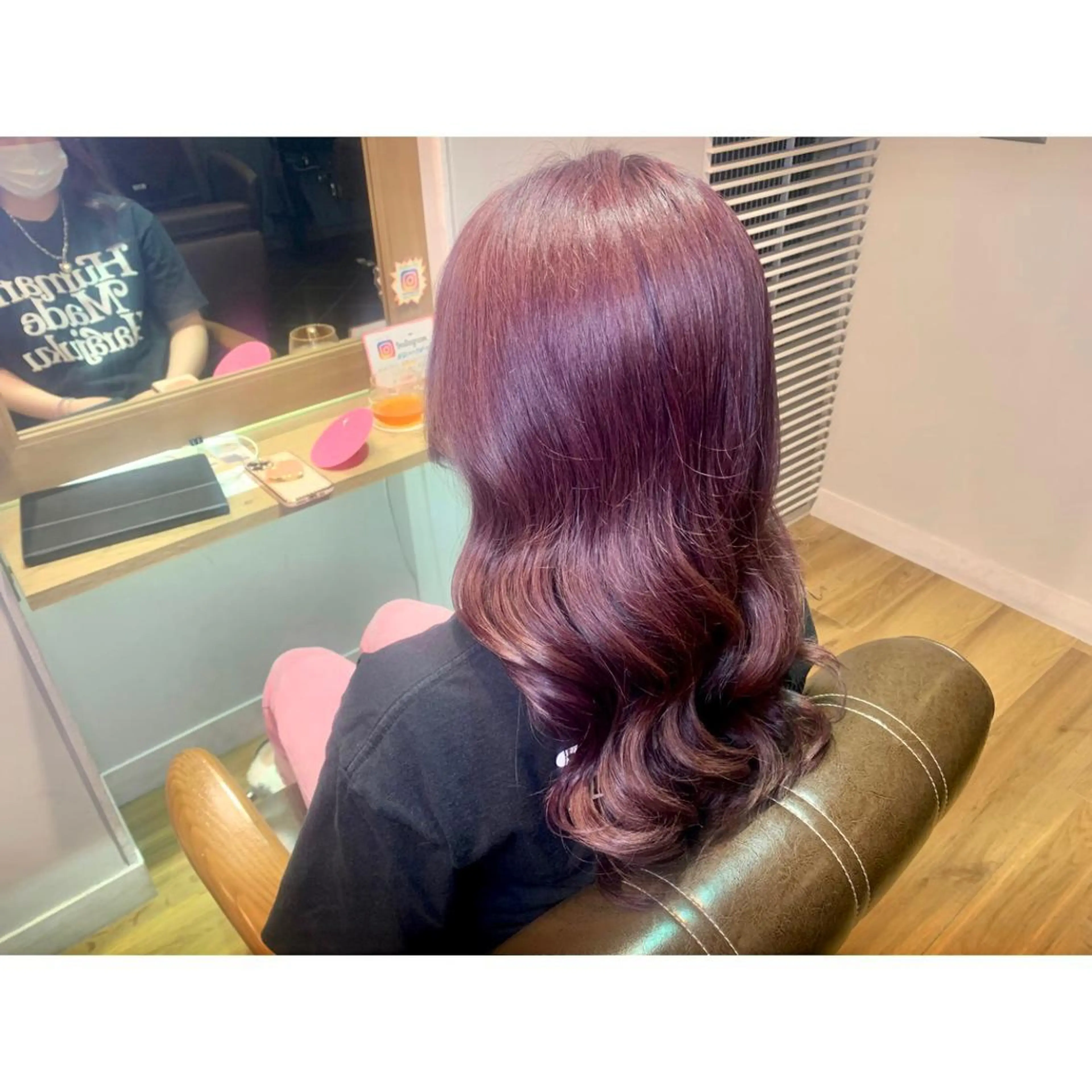 ロング カラー ブリーチ パープルカラー ヘアカラー トリートメント ツキダテ ユイのヘアスタイル