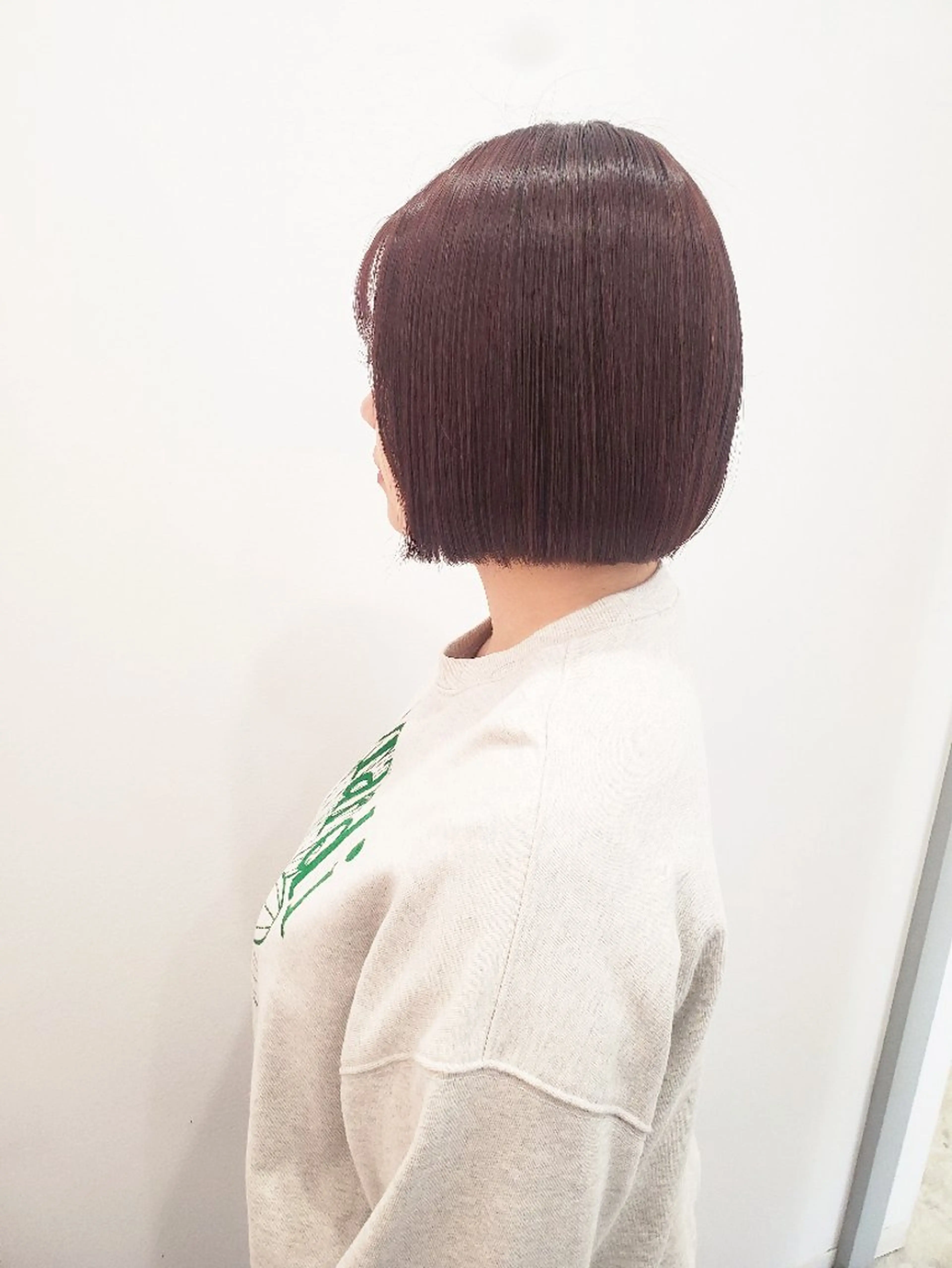 ショート カラー カット ヘアカラー トリートメント ヘッドスパ 齋藤 愛美のヘアスタイル