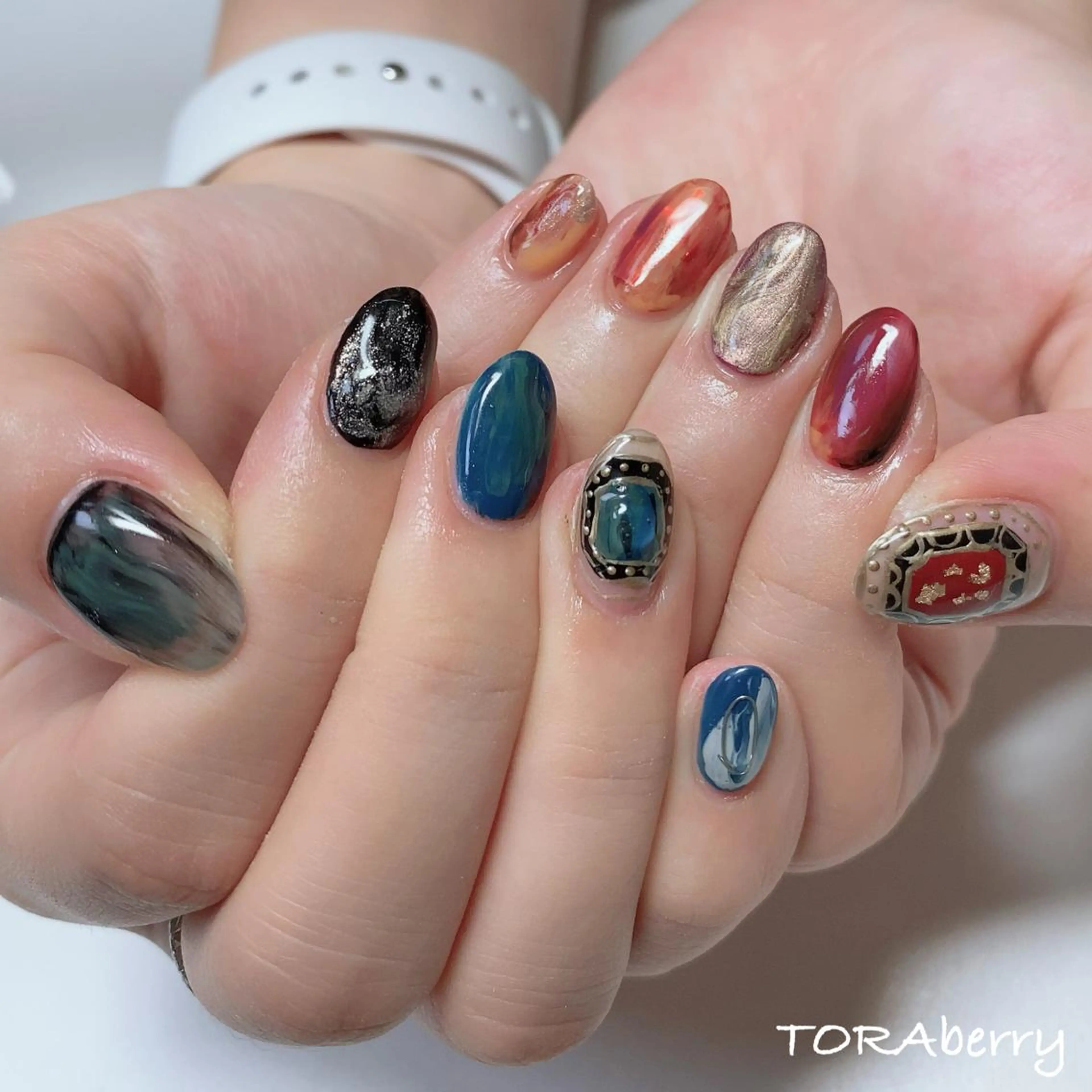 ネイル ネイリスト なつみのネイルデザイン