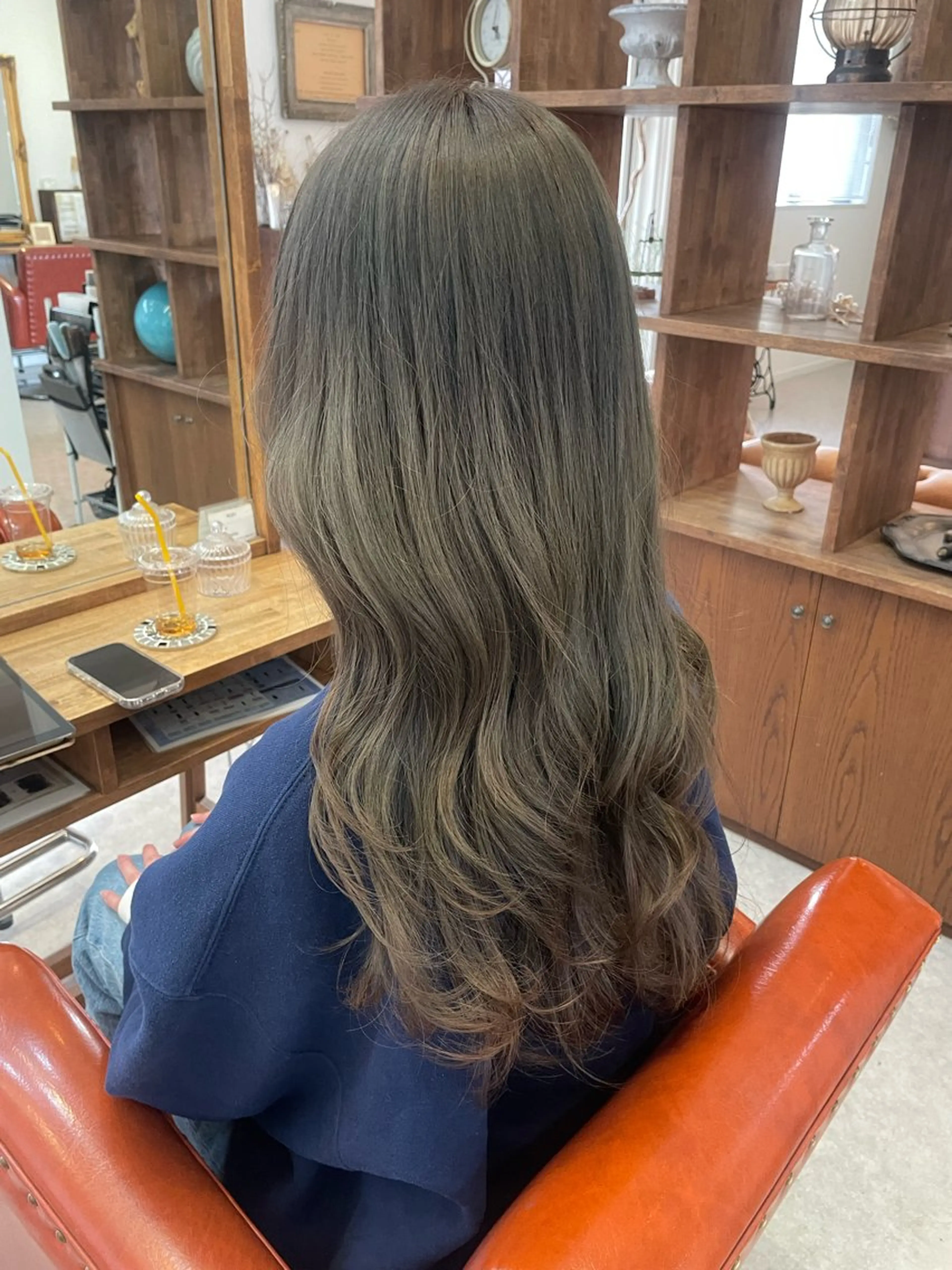 ロング ヘアカラー Sakamoto nanaのヘアスタイル