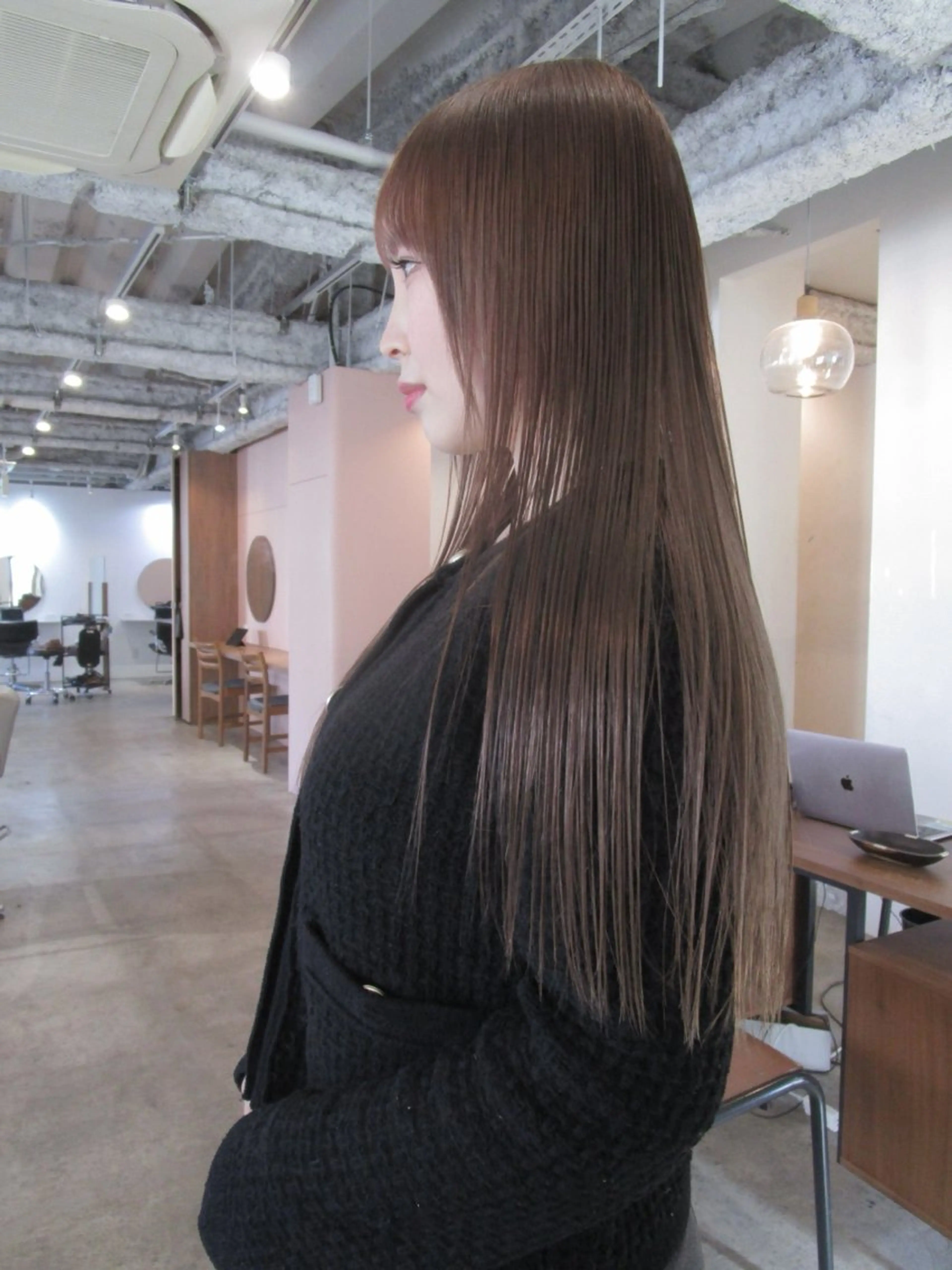 ロング カラー ブリーチ ブラウンカラー ダブルカラー ブリーチなしカラー ヘアカラー yu maのヘアスタイル