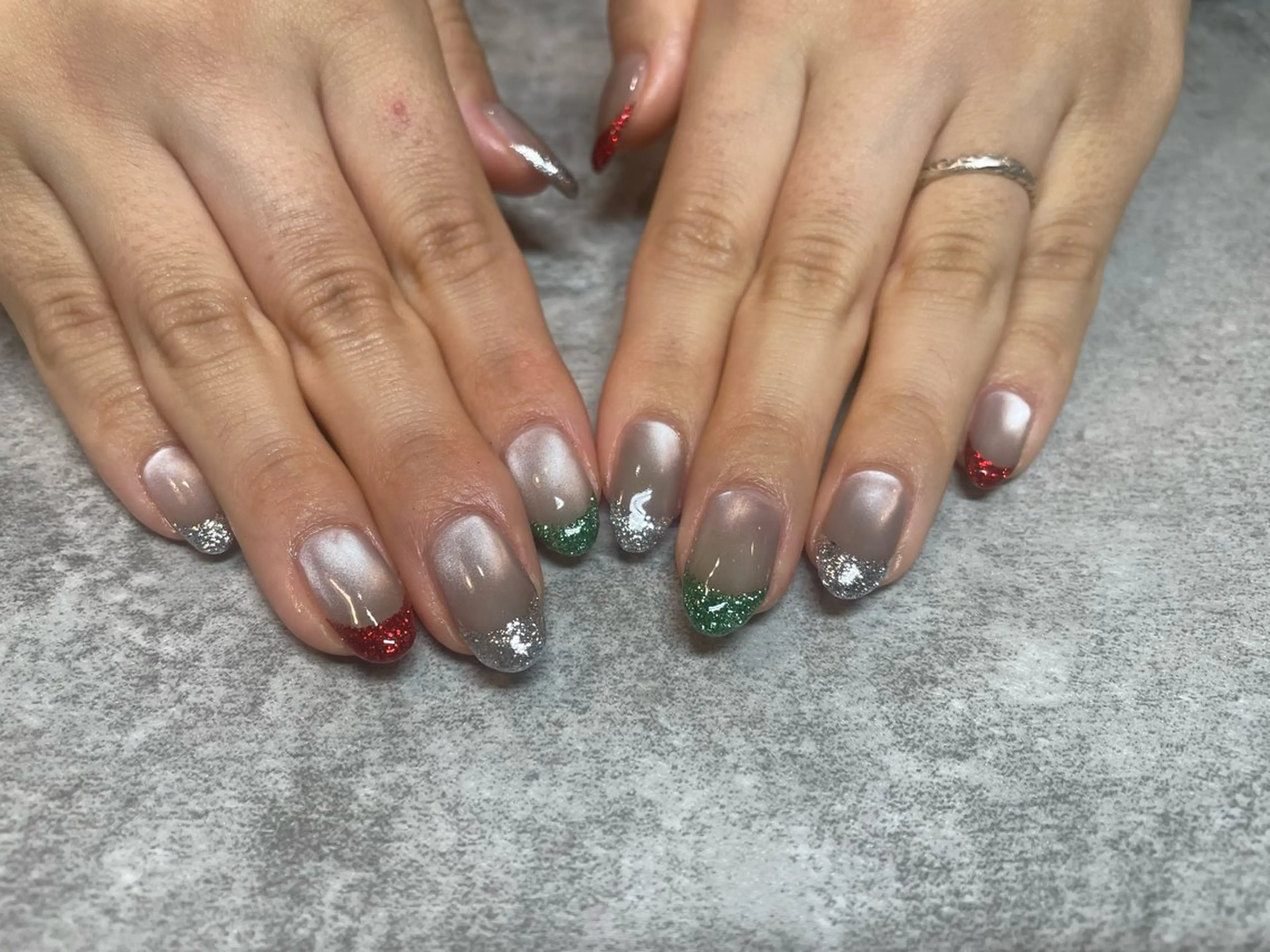 ネイル 佐藤  悠子のネイルデザイン