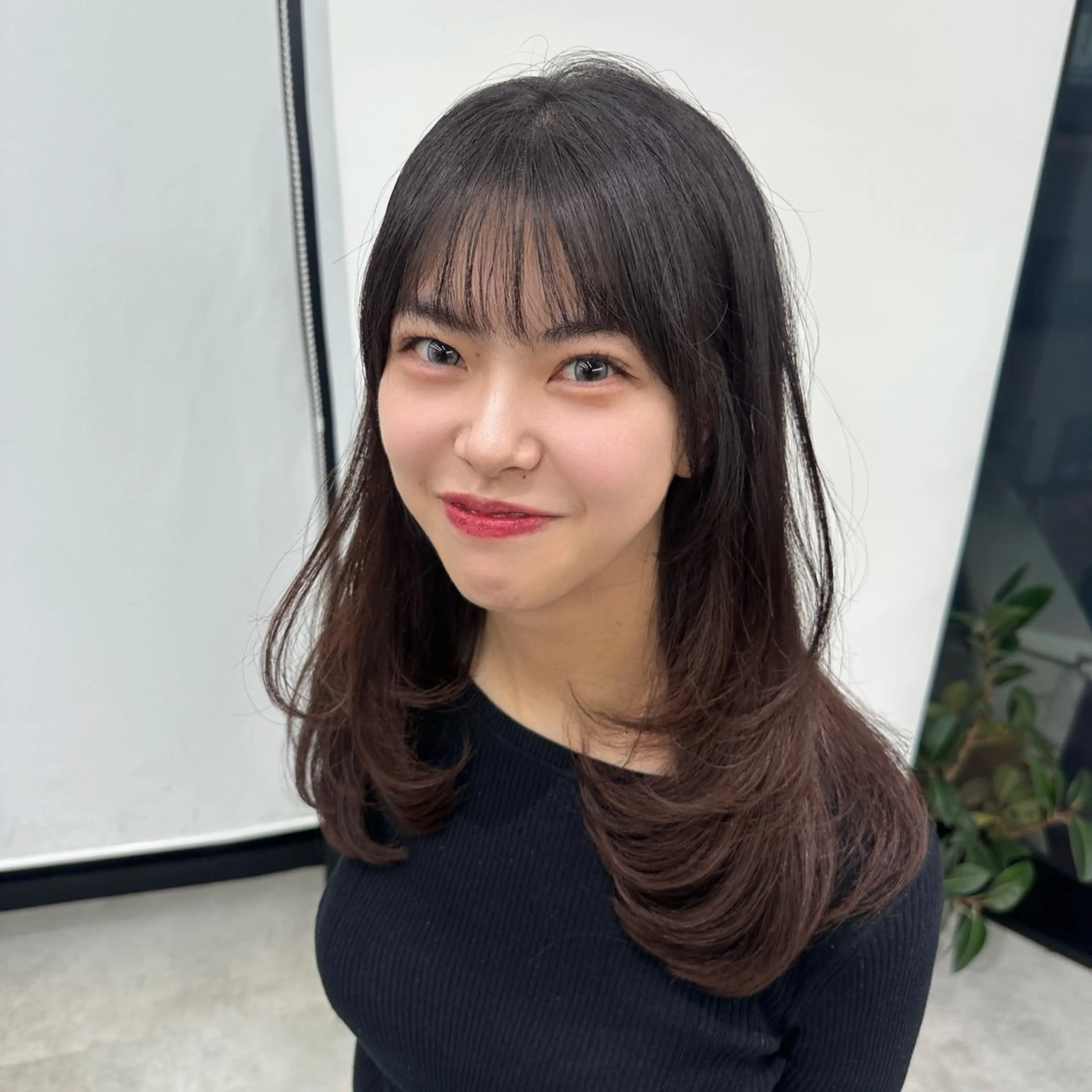 ミディアム ツヤ髪レイヤー/ 顔まわり/kokiのヘアスタイル