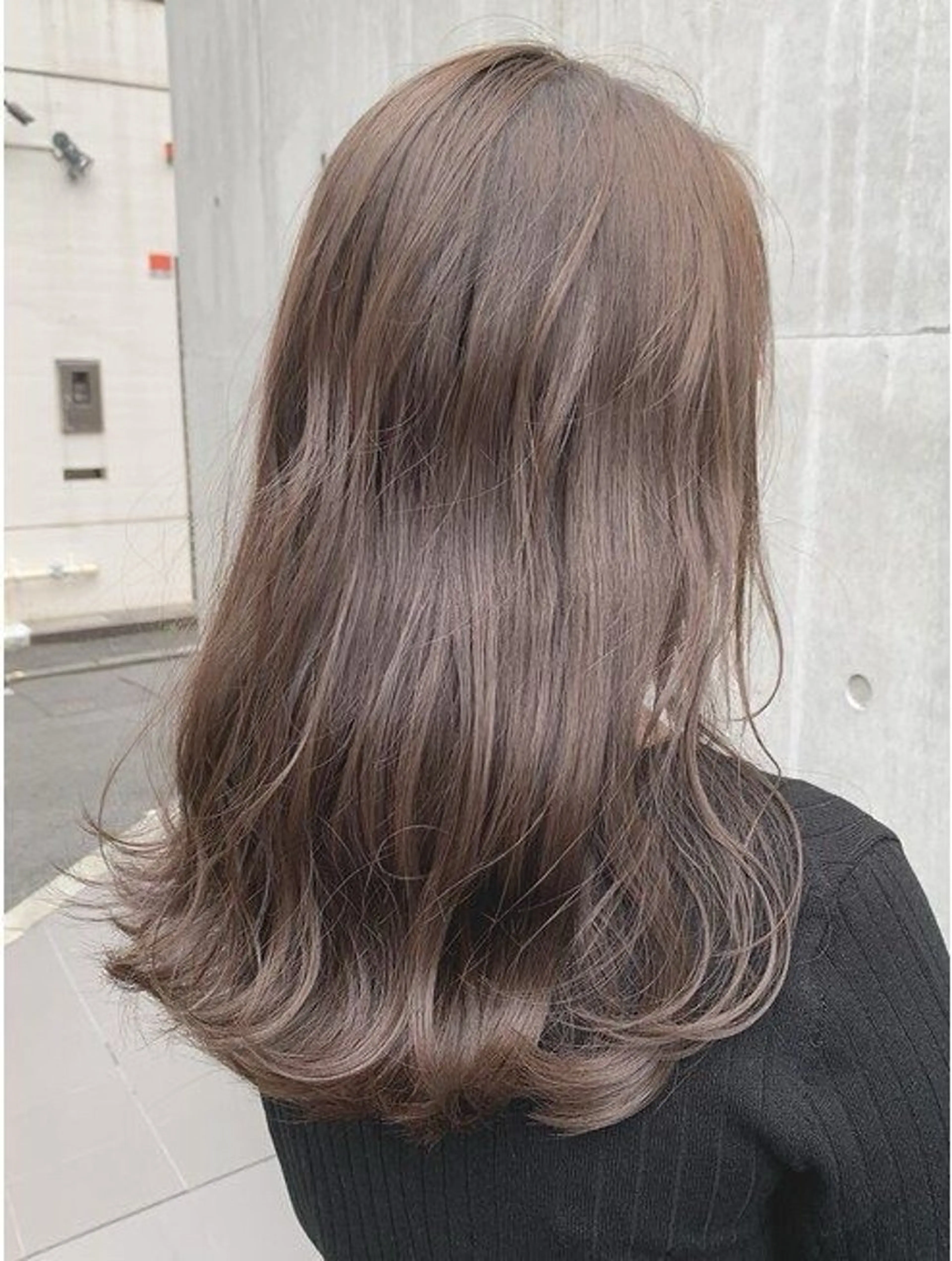 カラー FiiRICH 久木田優一朗のヘアスタイル