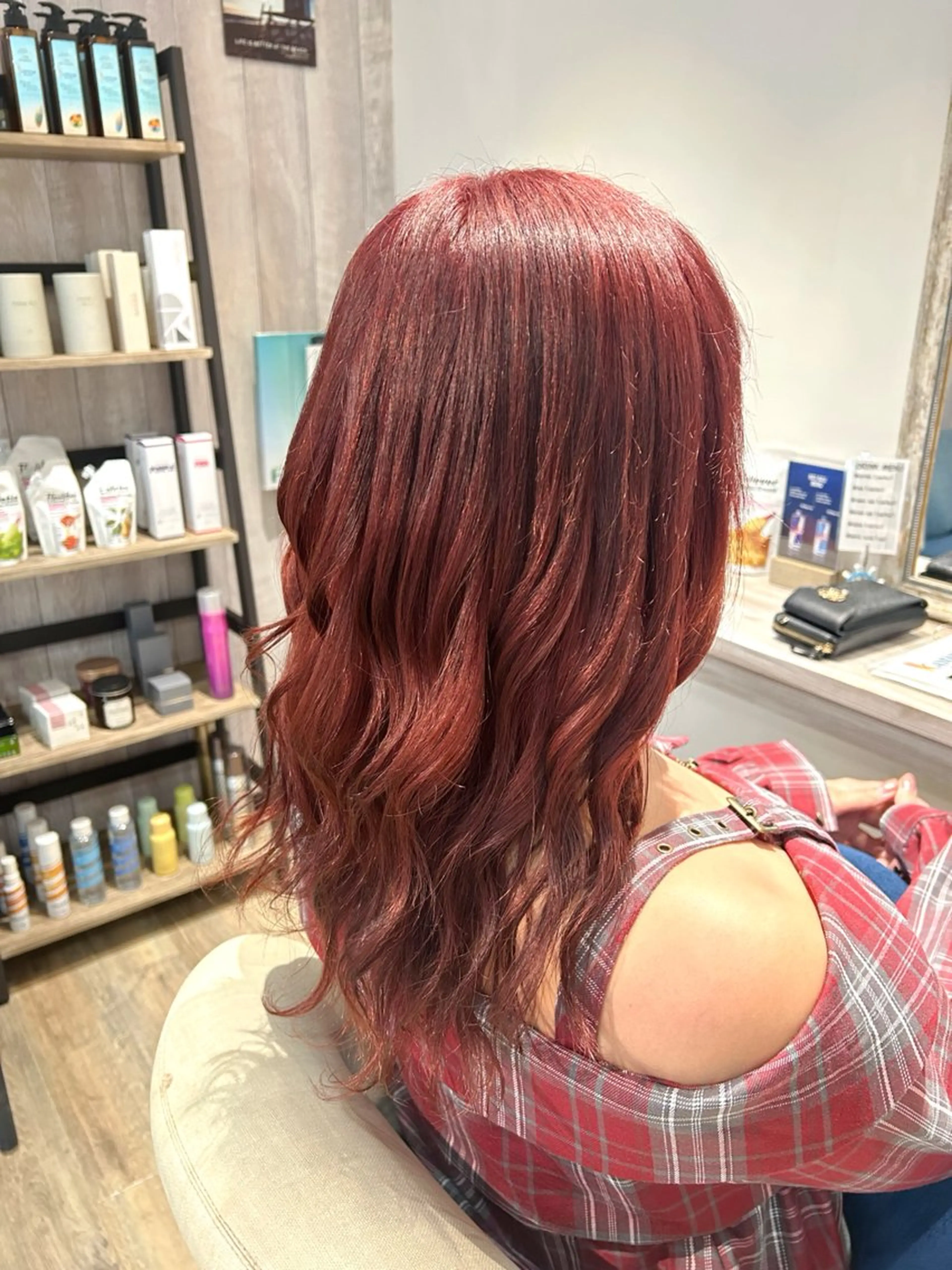 カラー 水口 琴絵のヘアスタイル