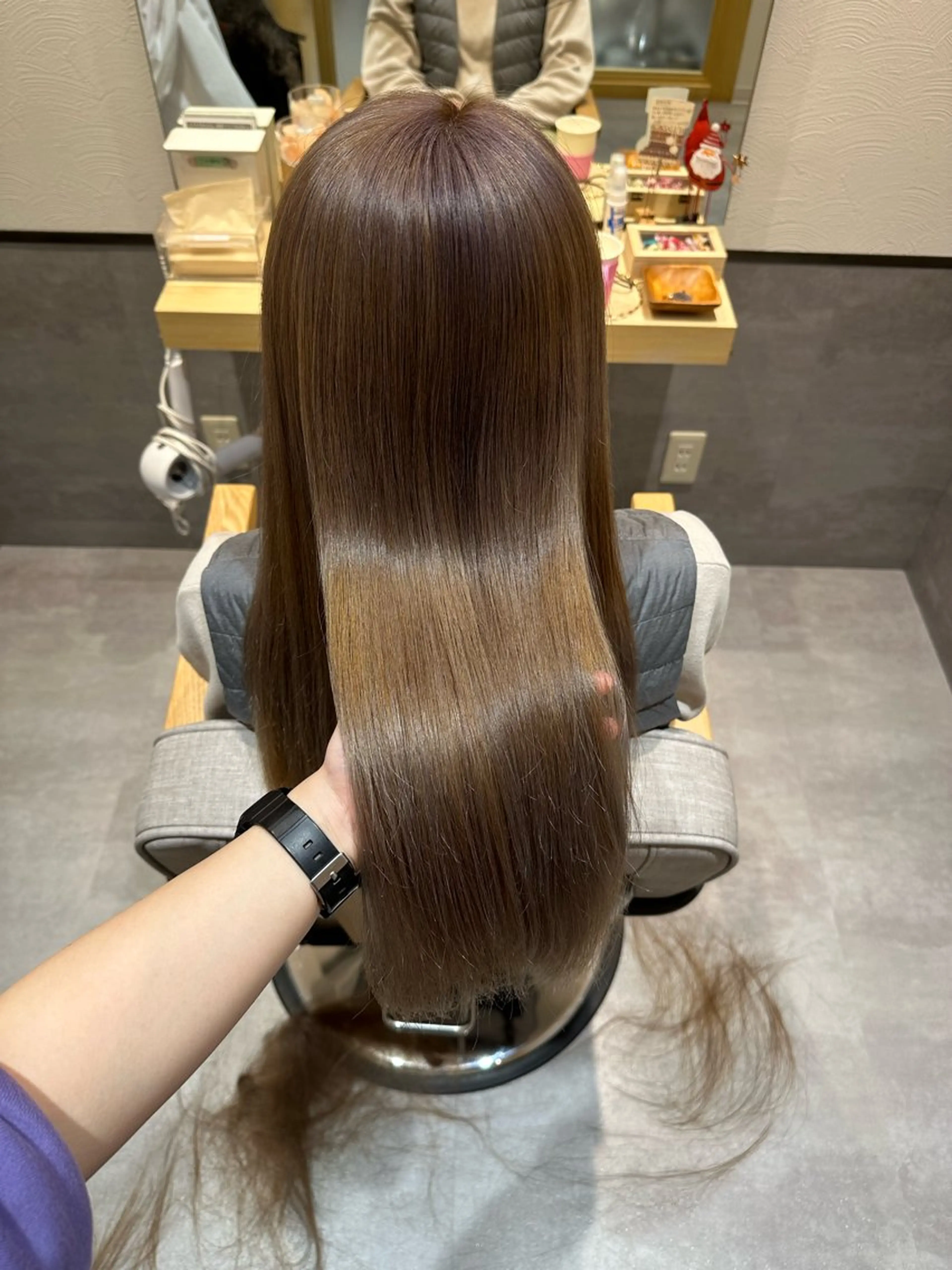 ロング ヘアカラー トリートメント やまぐち あやみのヘアスタイル