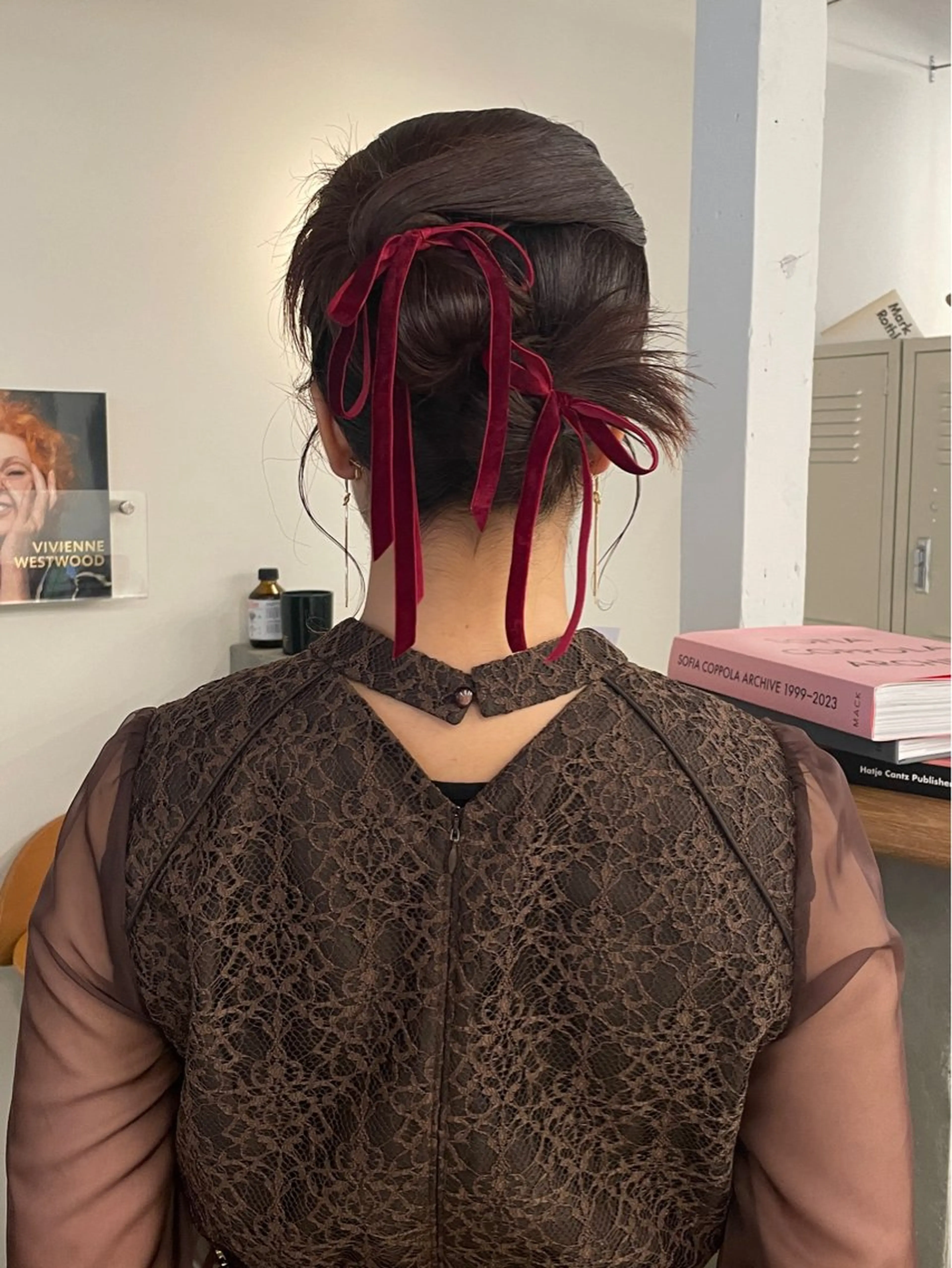 ミディアム ヘアアレンジ ヘアセット ブリーチモデル/ カットモデル/Riaのヘアスタイル