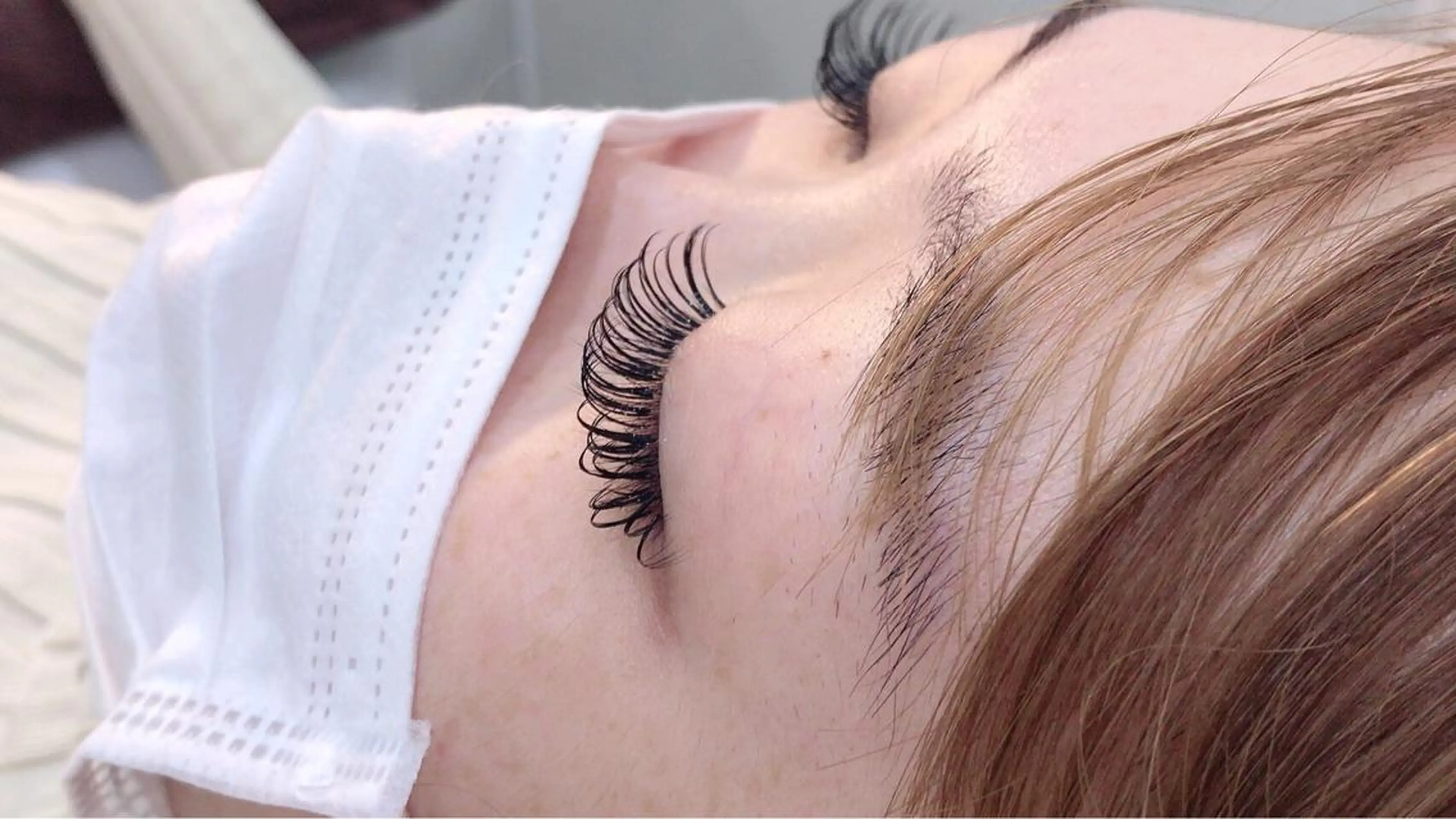 ミディアム マツエク・マツパ 《LB》ラブリエ Nail&eyeのマツエク・マツパデザイン