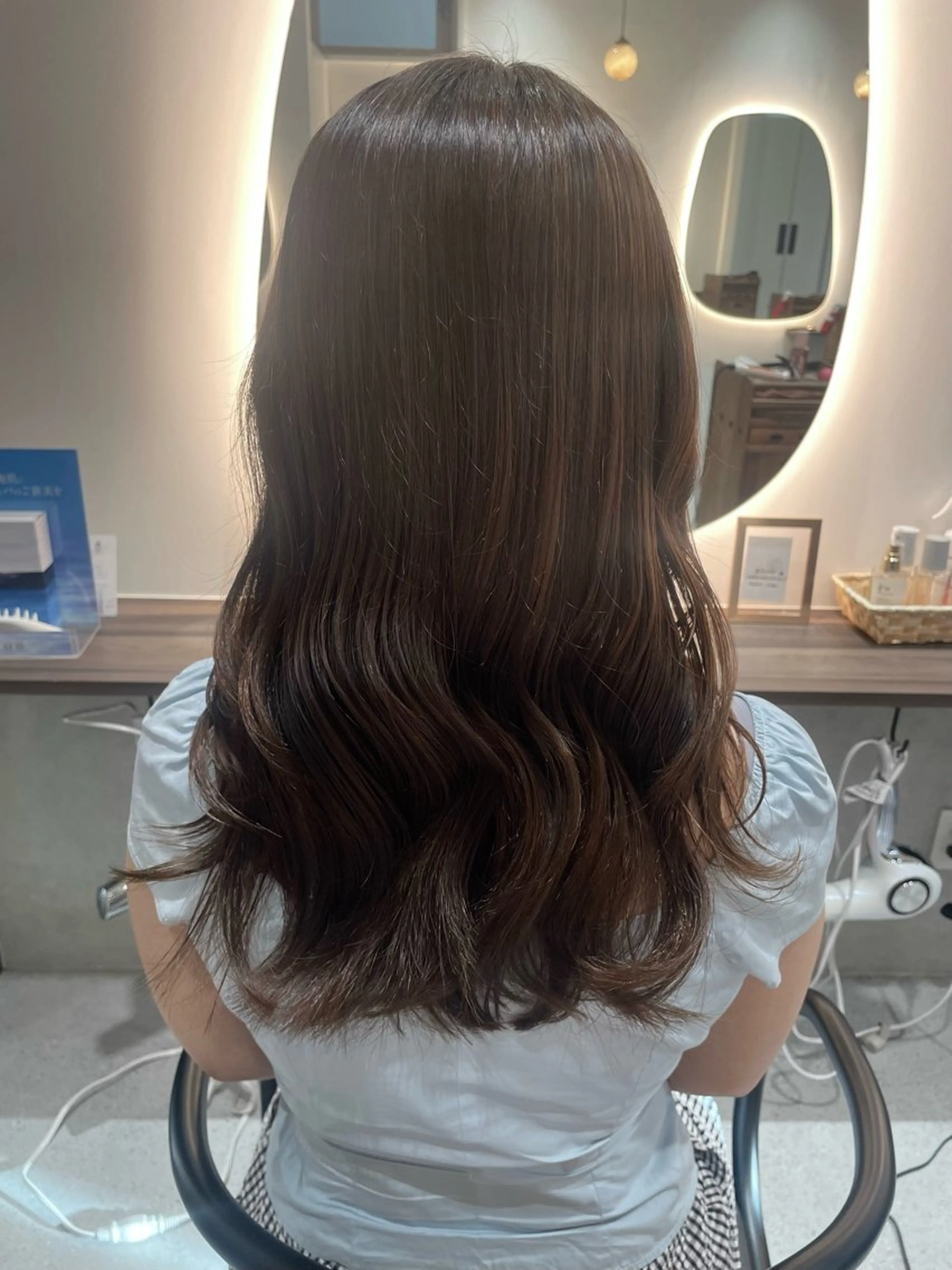 セミロング カラー カット ヘアカラー 加藤 未夢のヘアスタイル