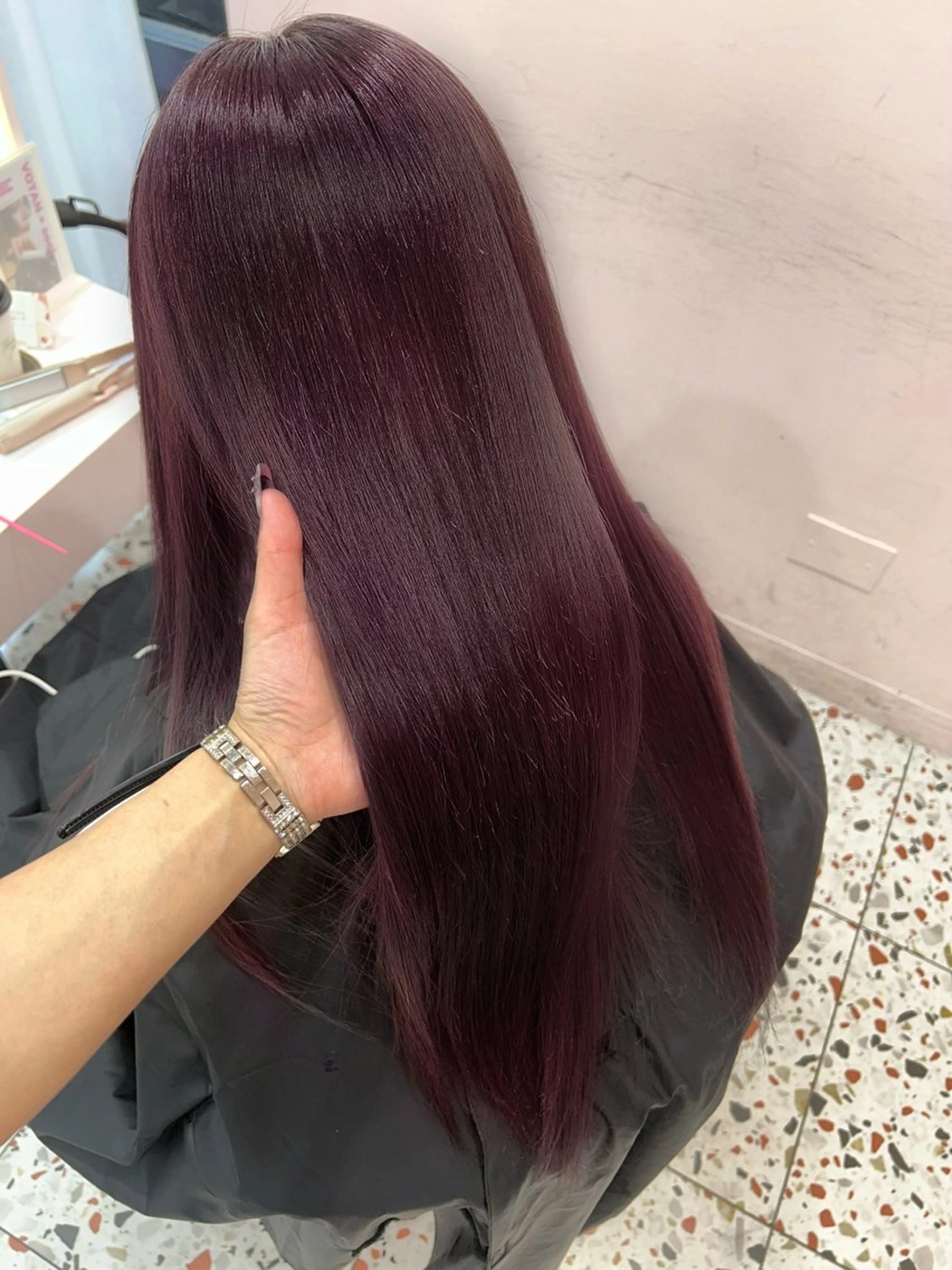 セミロング カラー ブリーチ ブラウンカラー ラベンダーカラー ピンクカラー 卒業式のヘアスタイル 原宿／ワンホンヘア SAAYA🖤のヘアスタイル