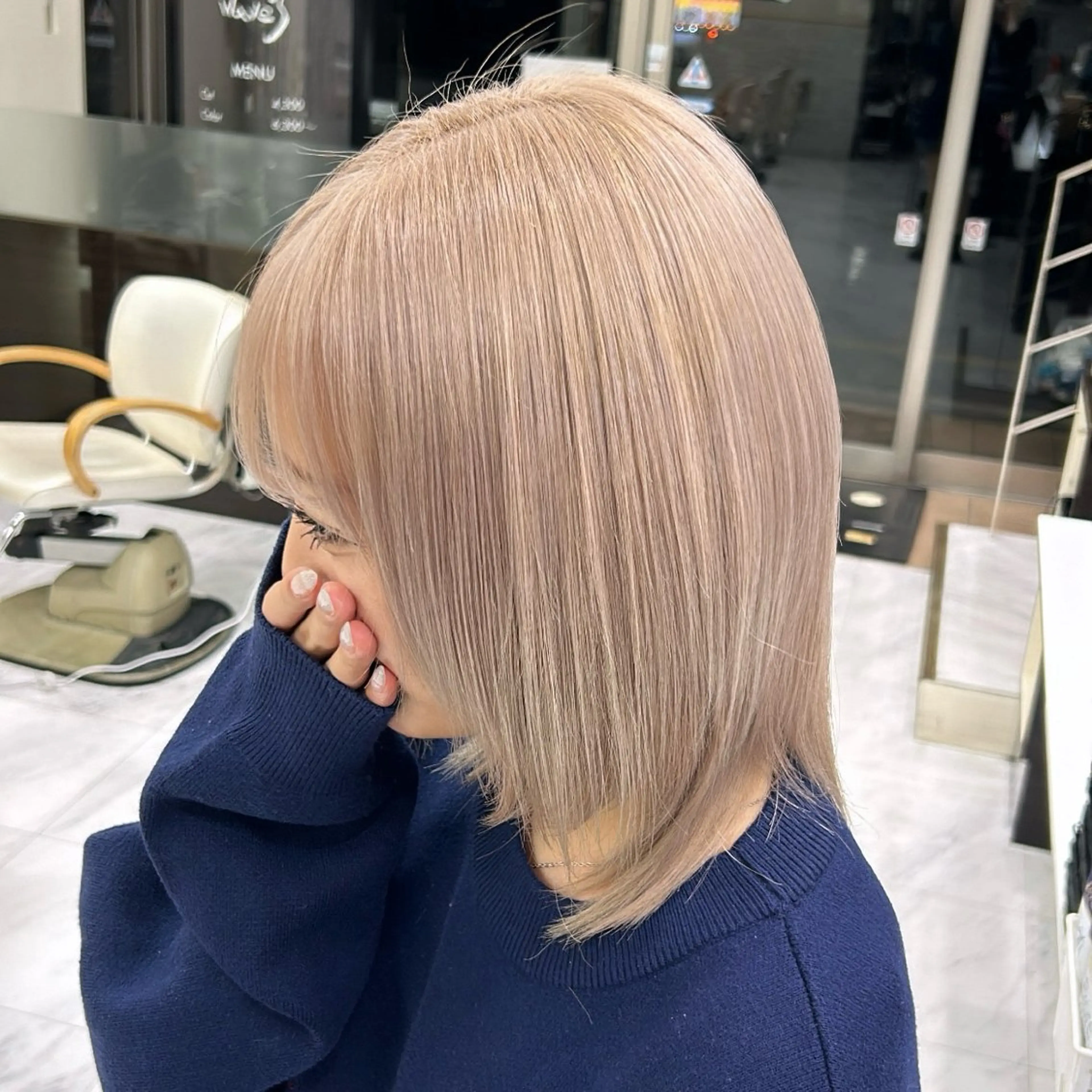 ミディアム カラー 🫧💞ハイトーン 瀧田 菜々花🦄🫧のヘアスタイル