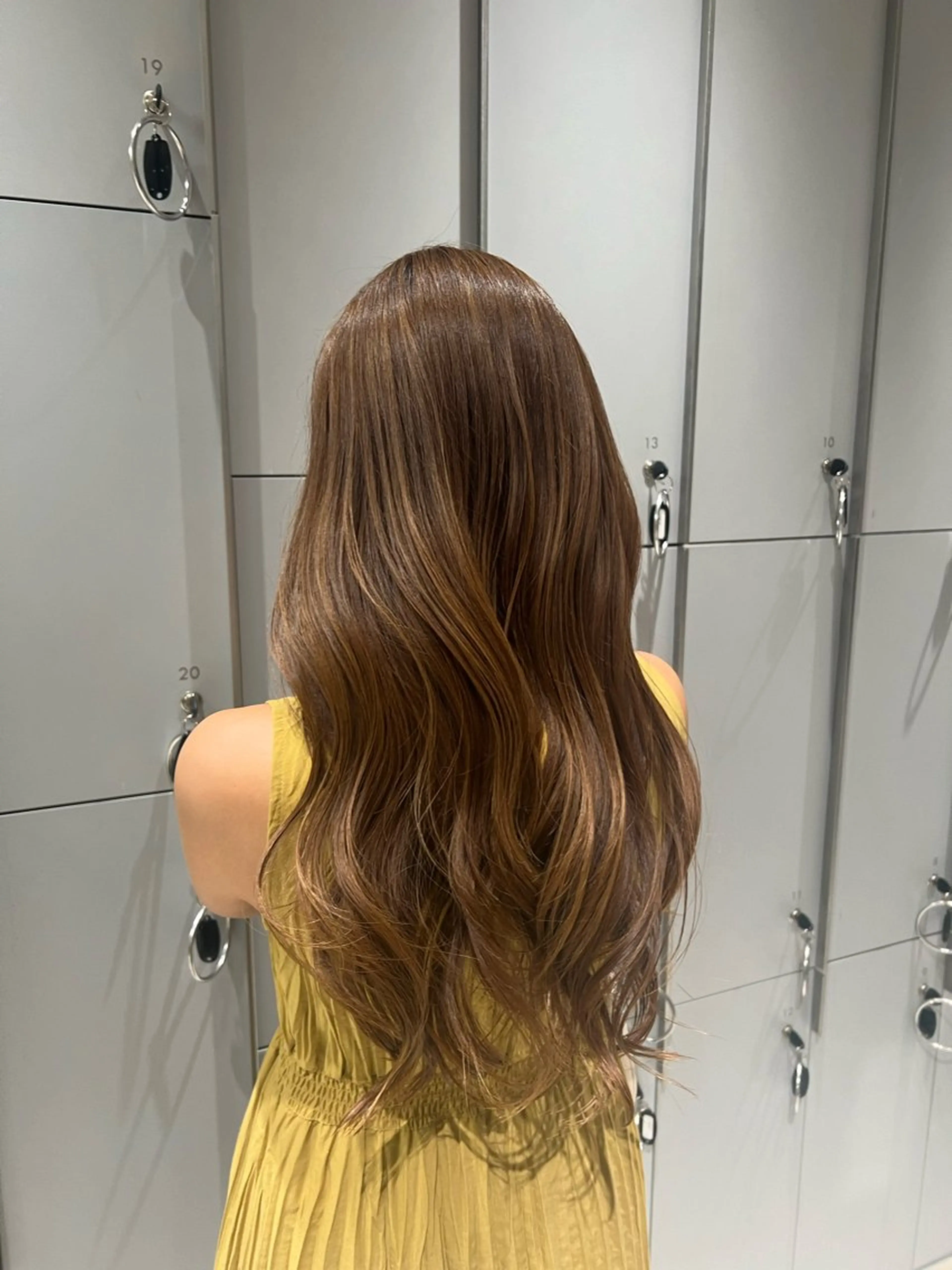 ロング ヘアアレンジ MINX momokaのヘアスタイル