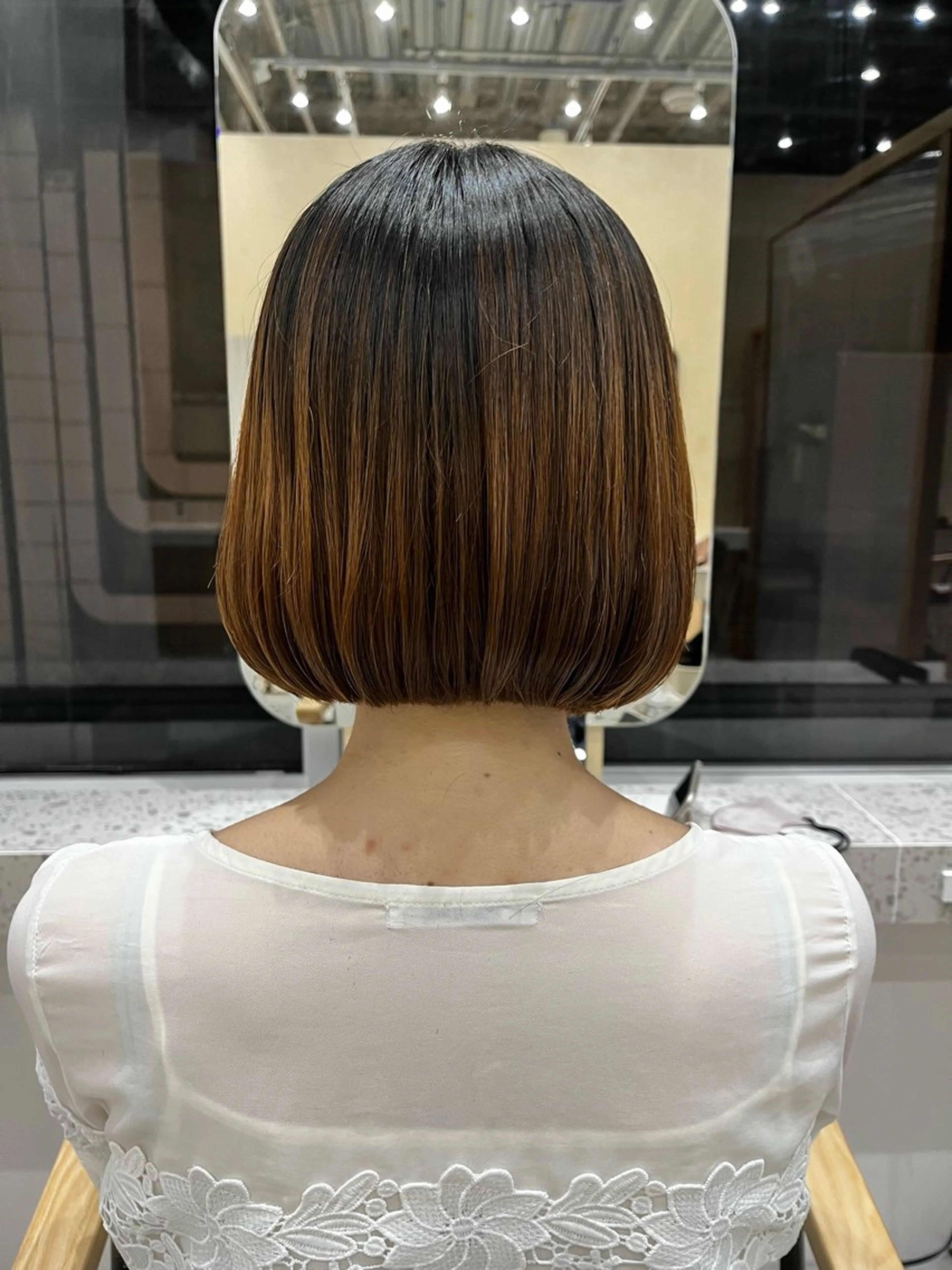 ミディアム カラー ヘアアレンジ 🥀暖色韓国ヘア💕 保科侑花のヘアスタイル