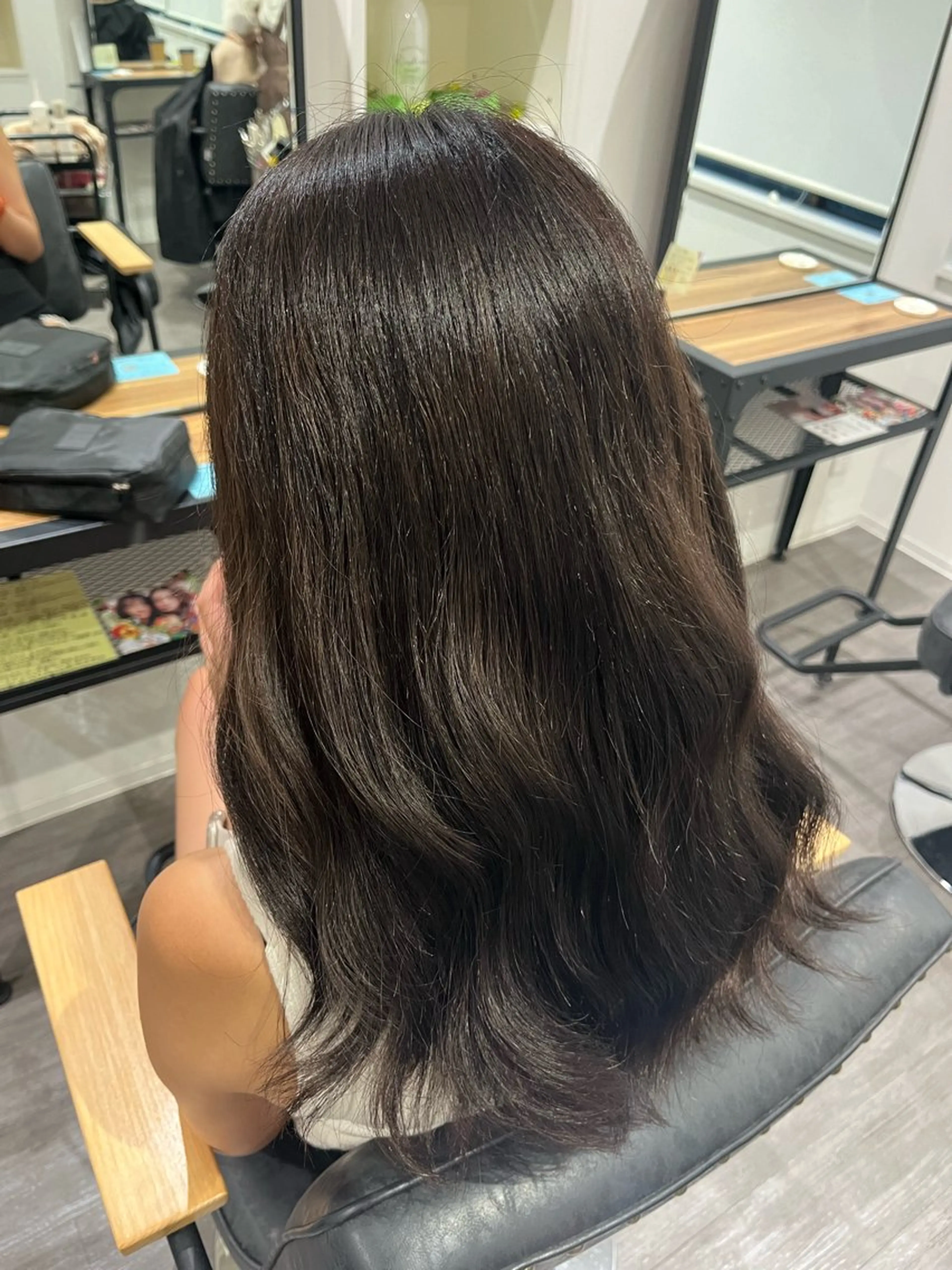 ミディアム カラー ヘアアレンジ アッシュ アッシュブラック 黒髪 透明感カラー cocotte 💟草間紫音💟のヘアスタイル